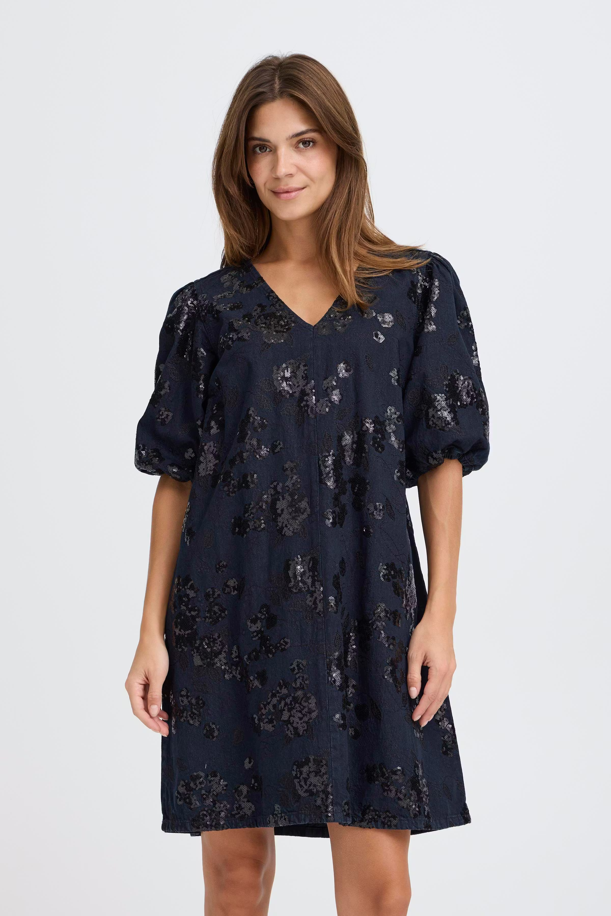 PZLONNY Kjole LOOKBOOK FRONT 50210161-200002