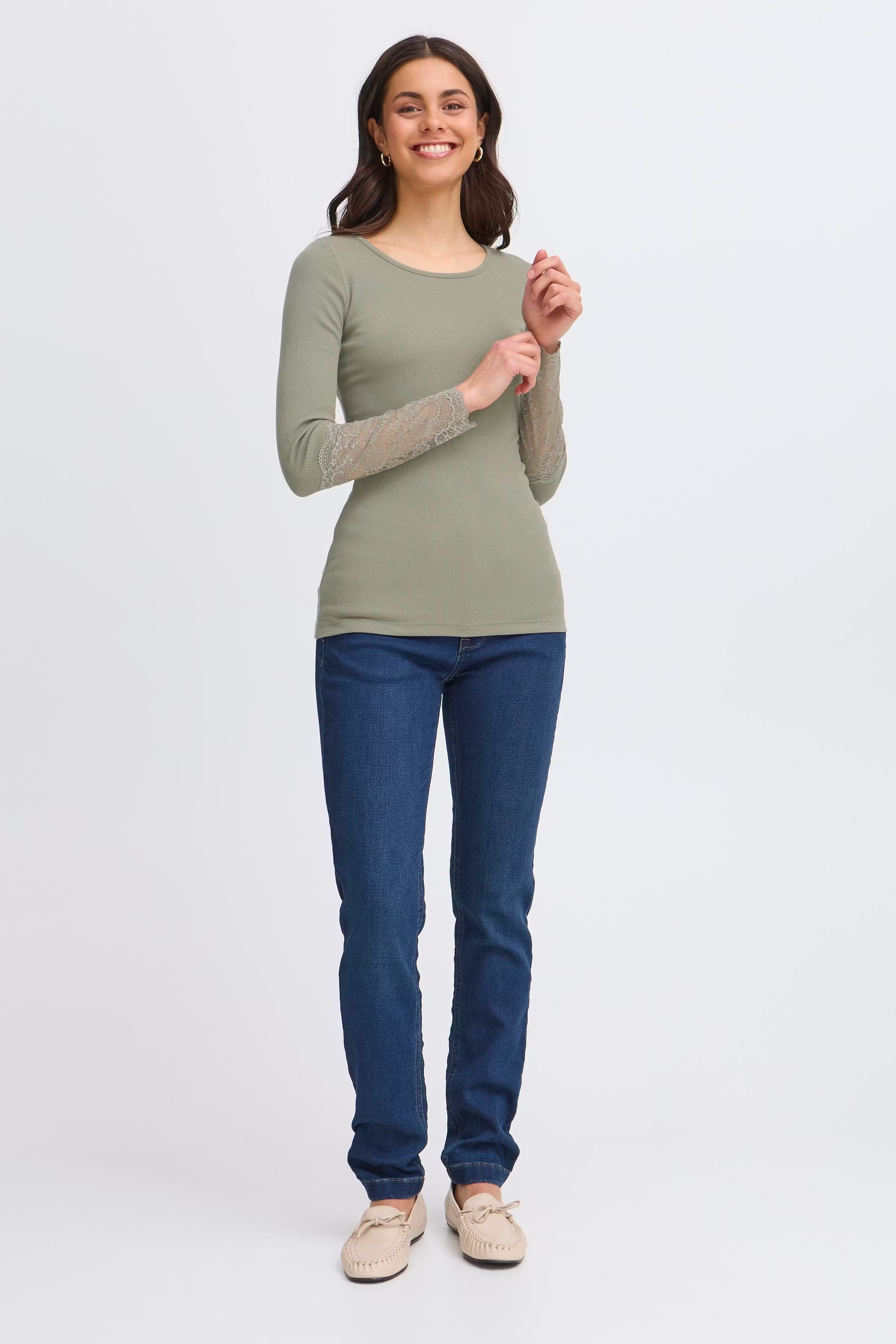 FRHIZAMOND T-shirt LOOKBOOK FRONT 20613313-180515