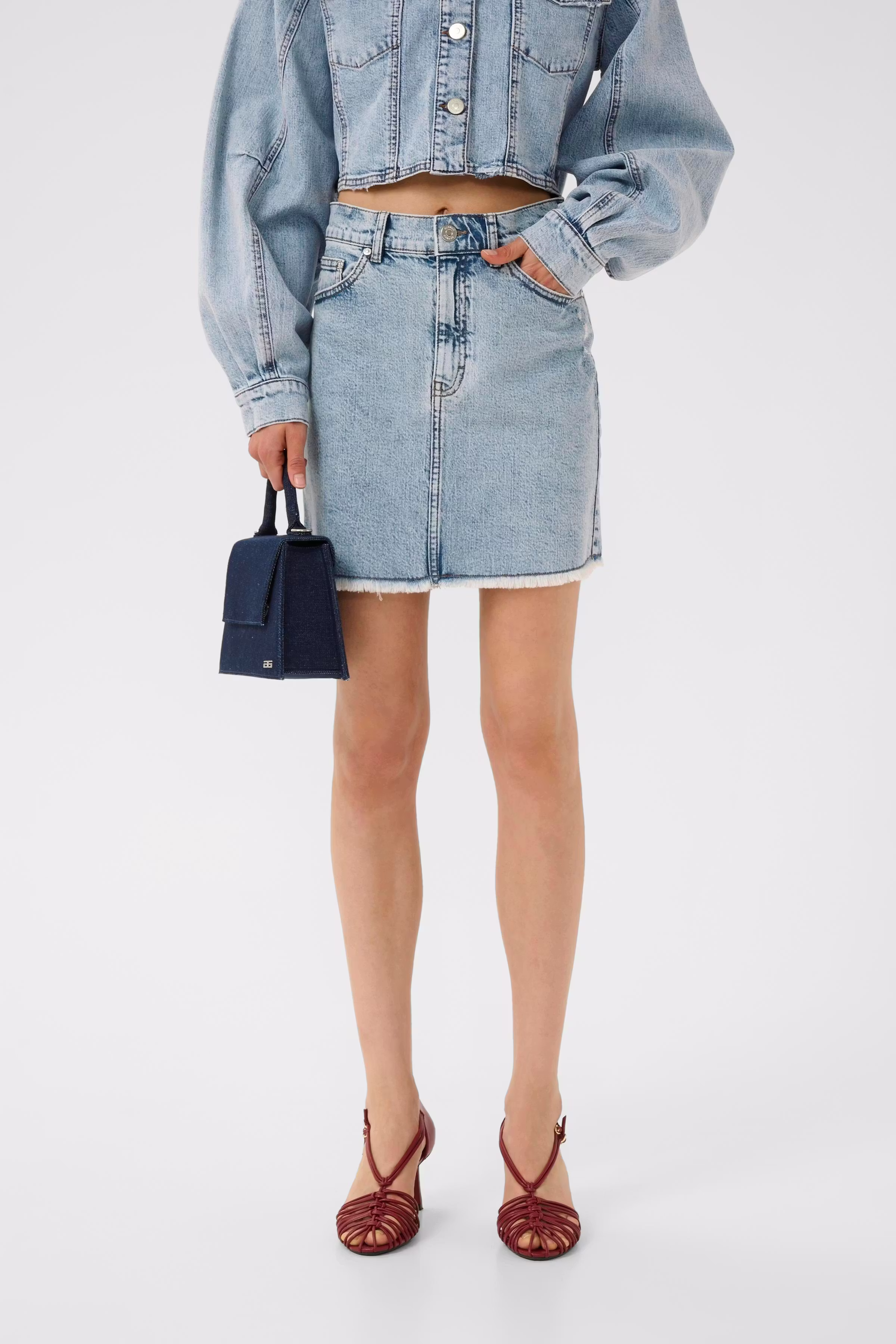 GZdea Rok LOOKBOOK FRONT 10910384-107868