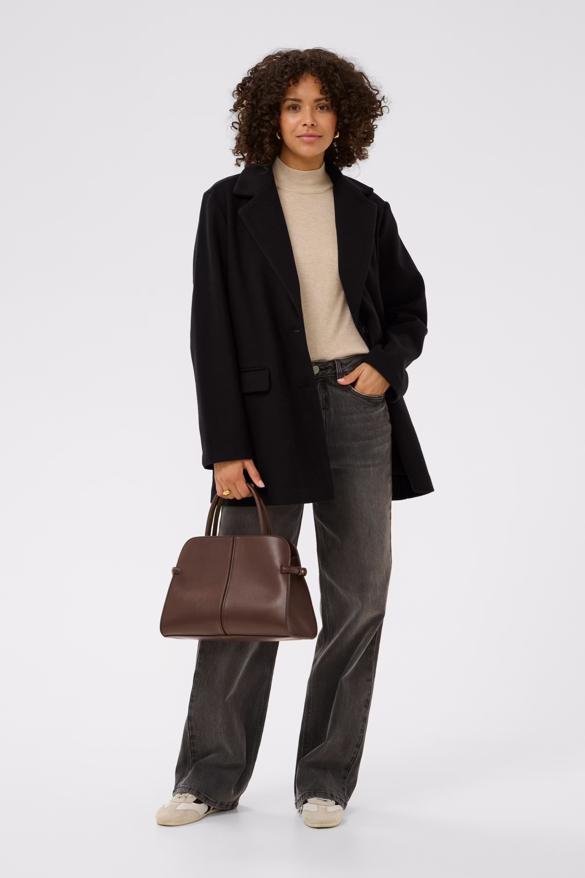 KAsaturn Kåpe LOOKBOOK FRONT 10511209-100121