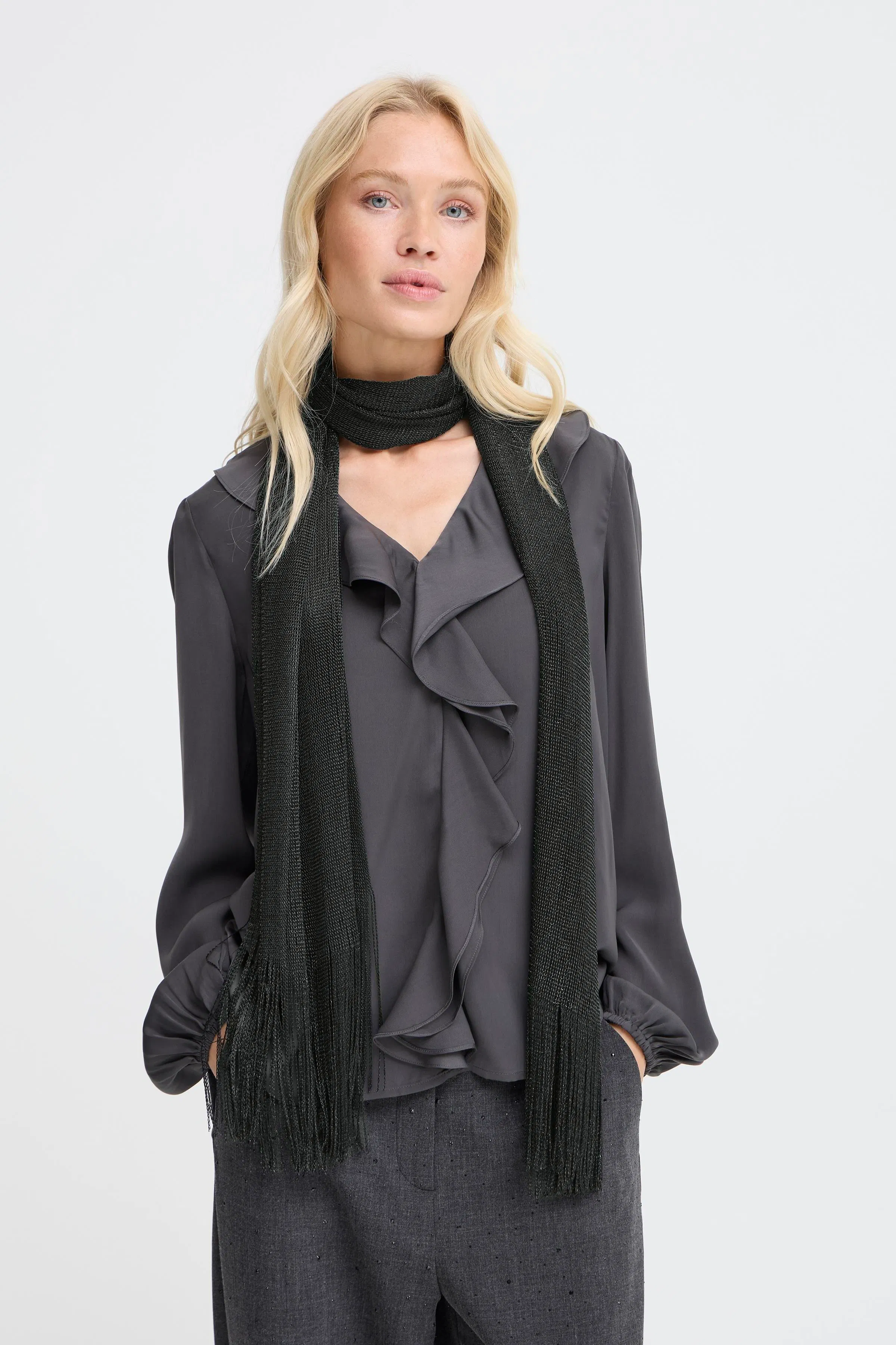 BYVOET Skjerf LOOKBOOK FRONT 20818374-194008