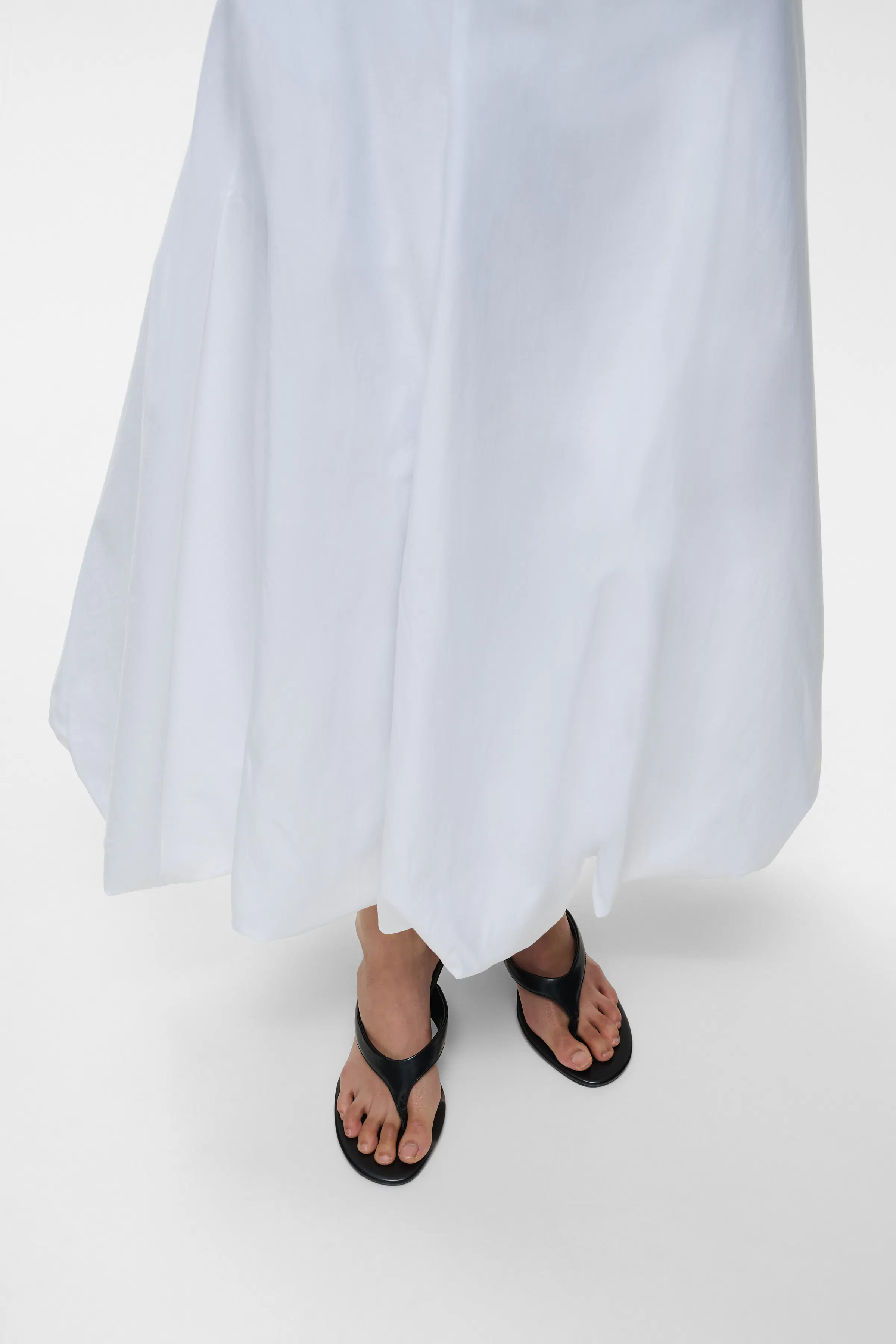 IOSAGE Skirt LOOKBOOK FRONT 30600656-WH001