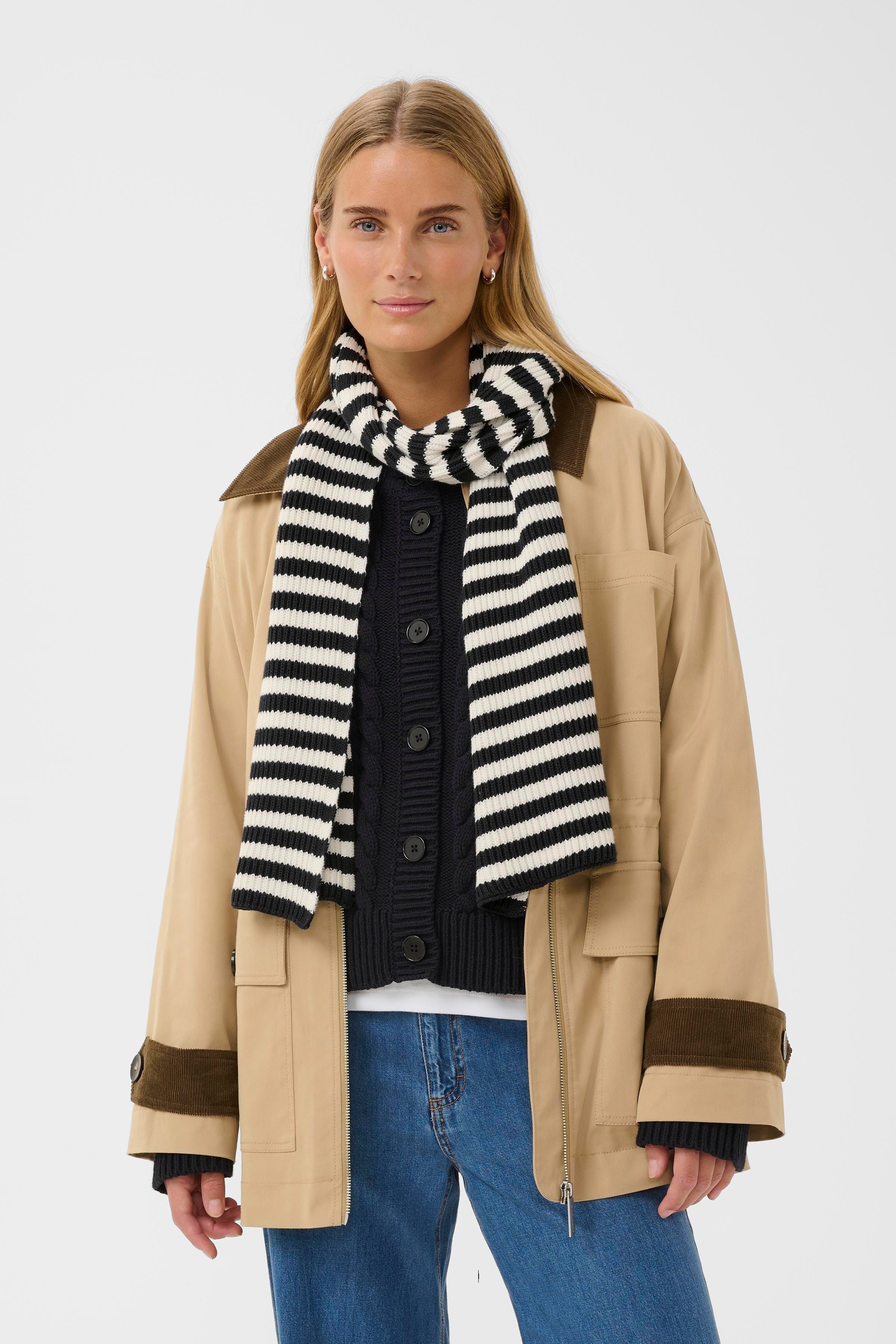 MarisaPW Tørklæde LOOKBOOK FRONT 30310310-304570