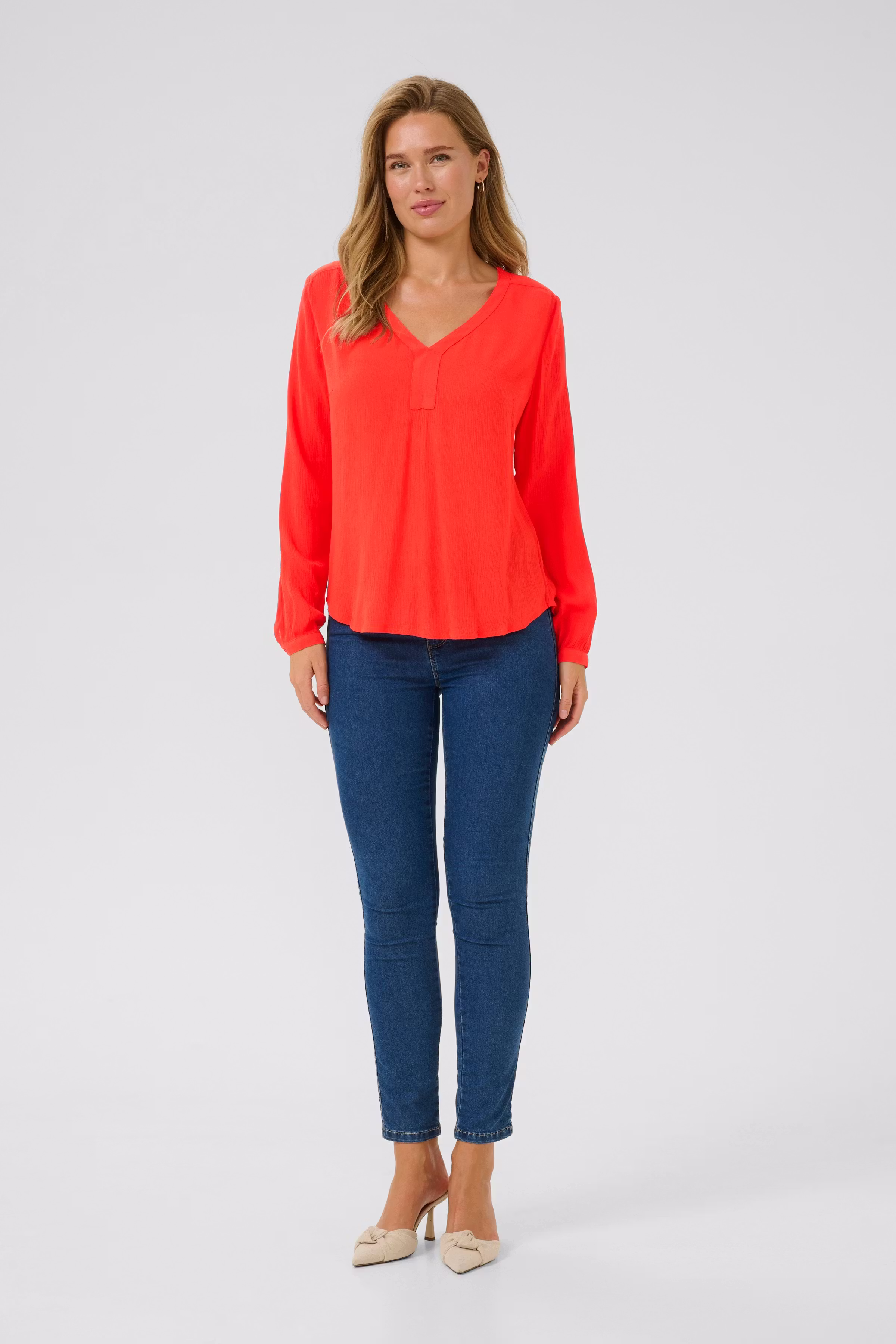 KAamber Bluse LOOKBOOK FRONT 501032-171558