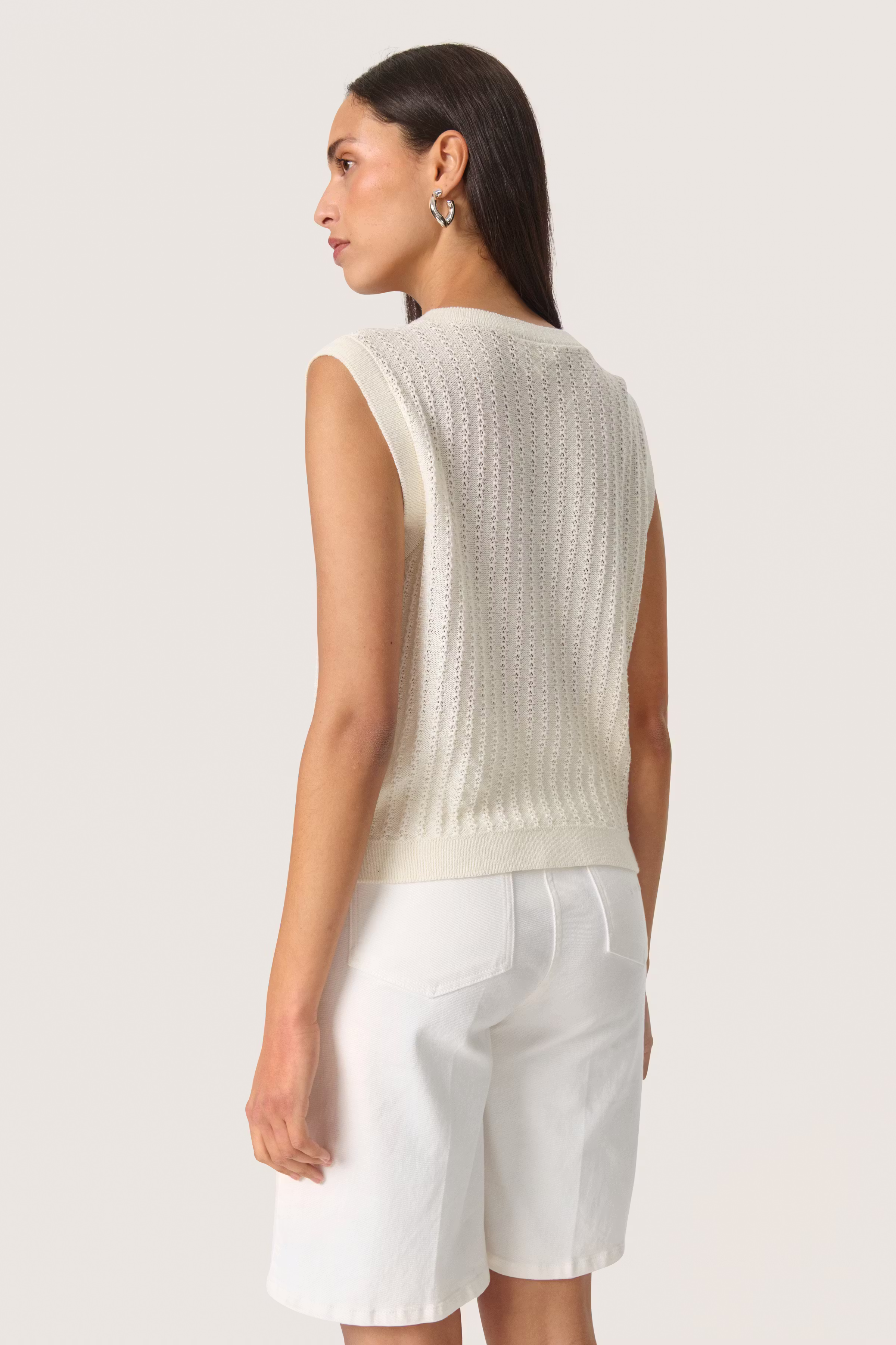 SLSusanna Weste LOOKBOOK BACK 30408315-110701