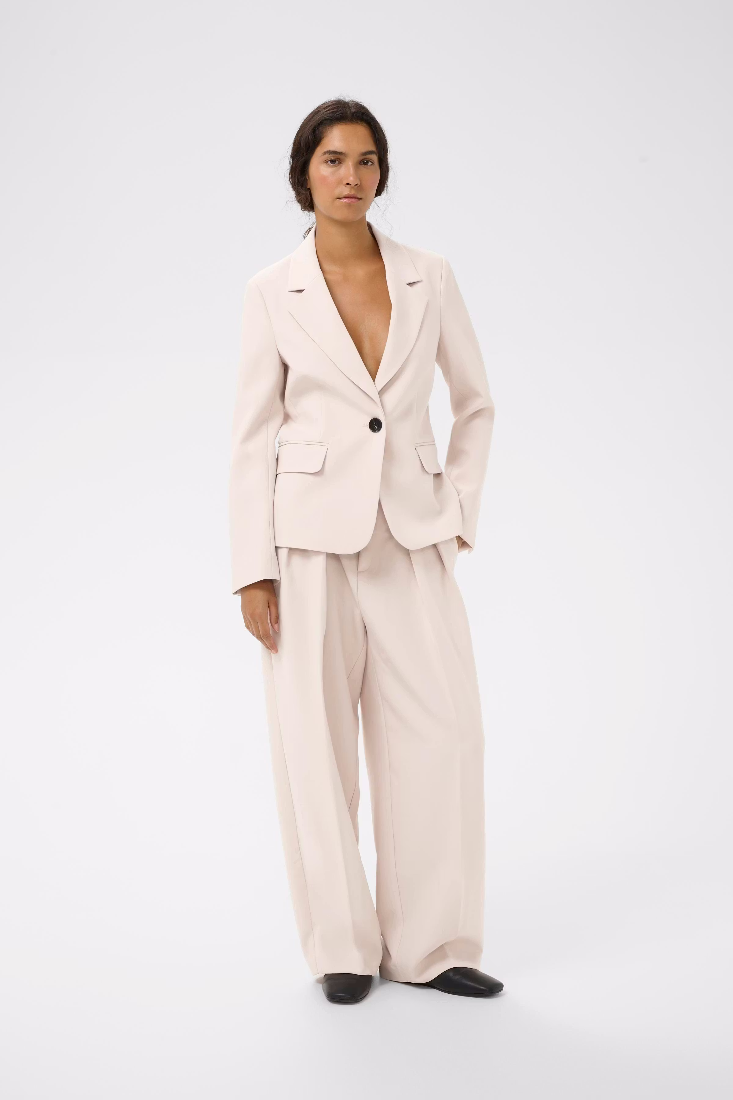 BryelleIW Bukser LOOKBOOK FRONT 30110991-130403