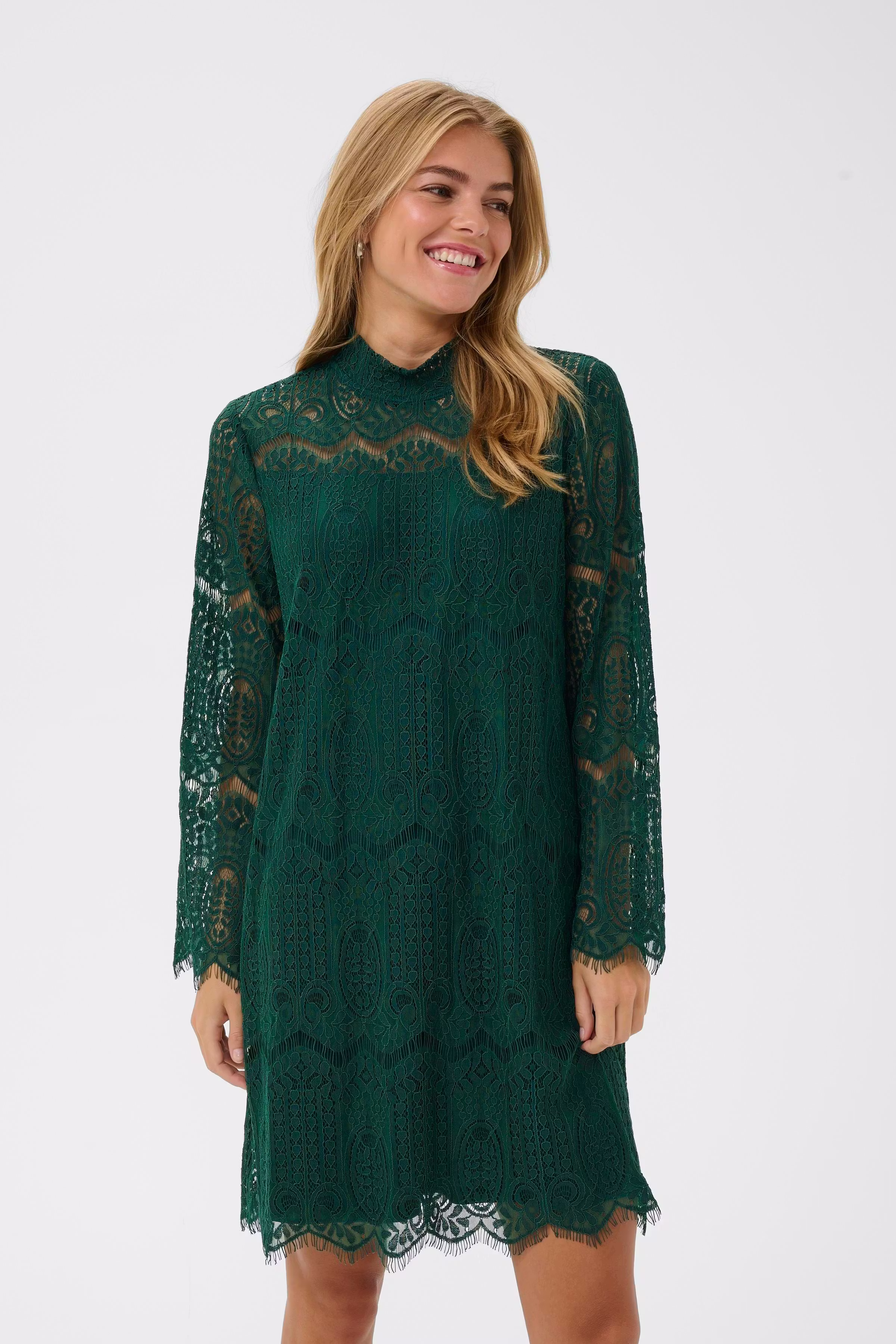 CUima Blondekjole LOOKBOOK FRONT 50111346-195220