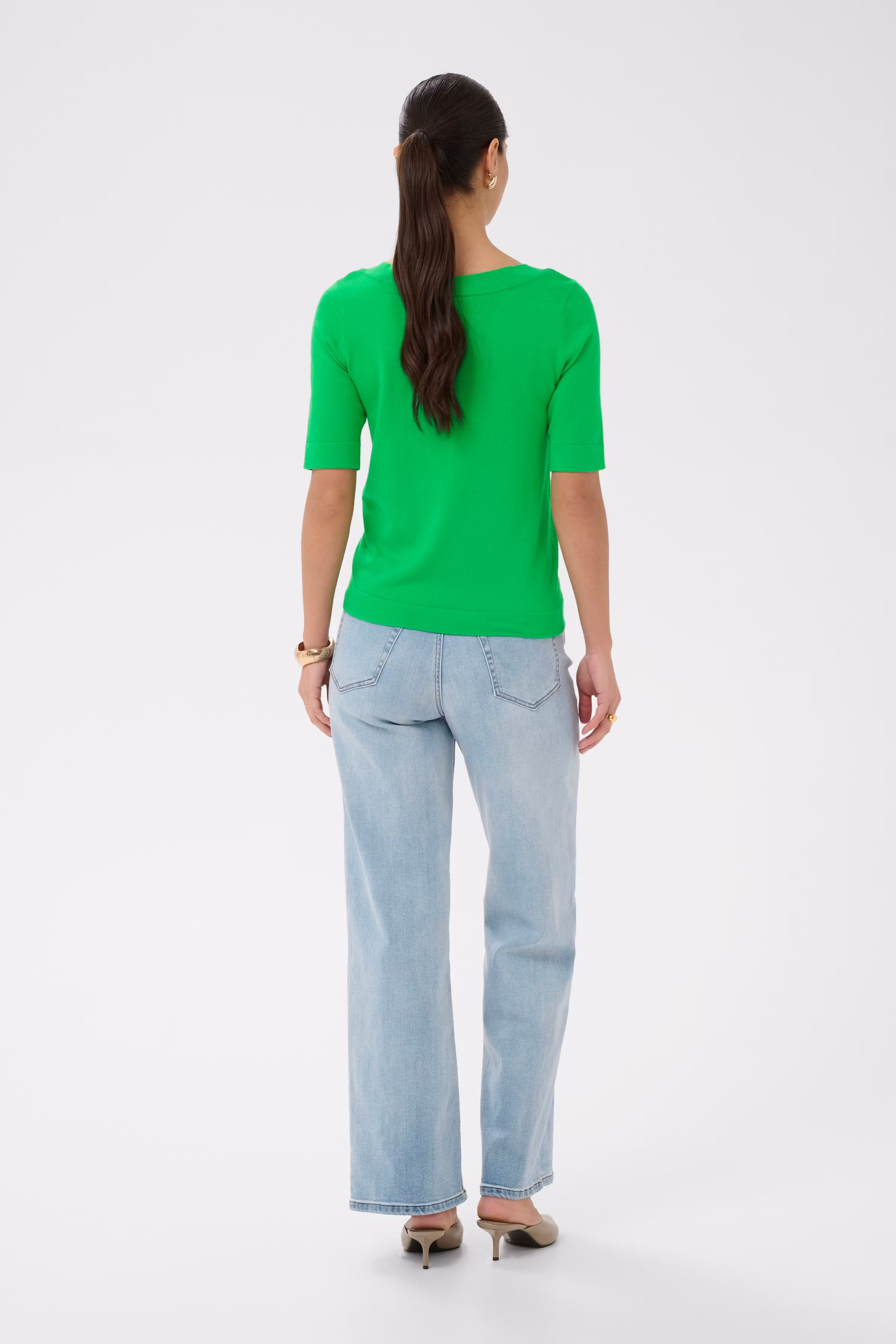 KAlizza Pullover LOOKBOOK BACK 10510252-155534