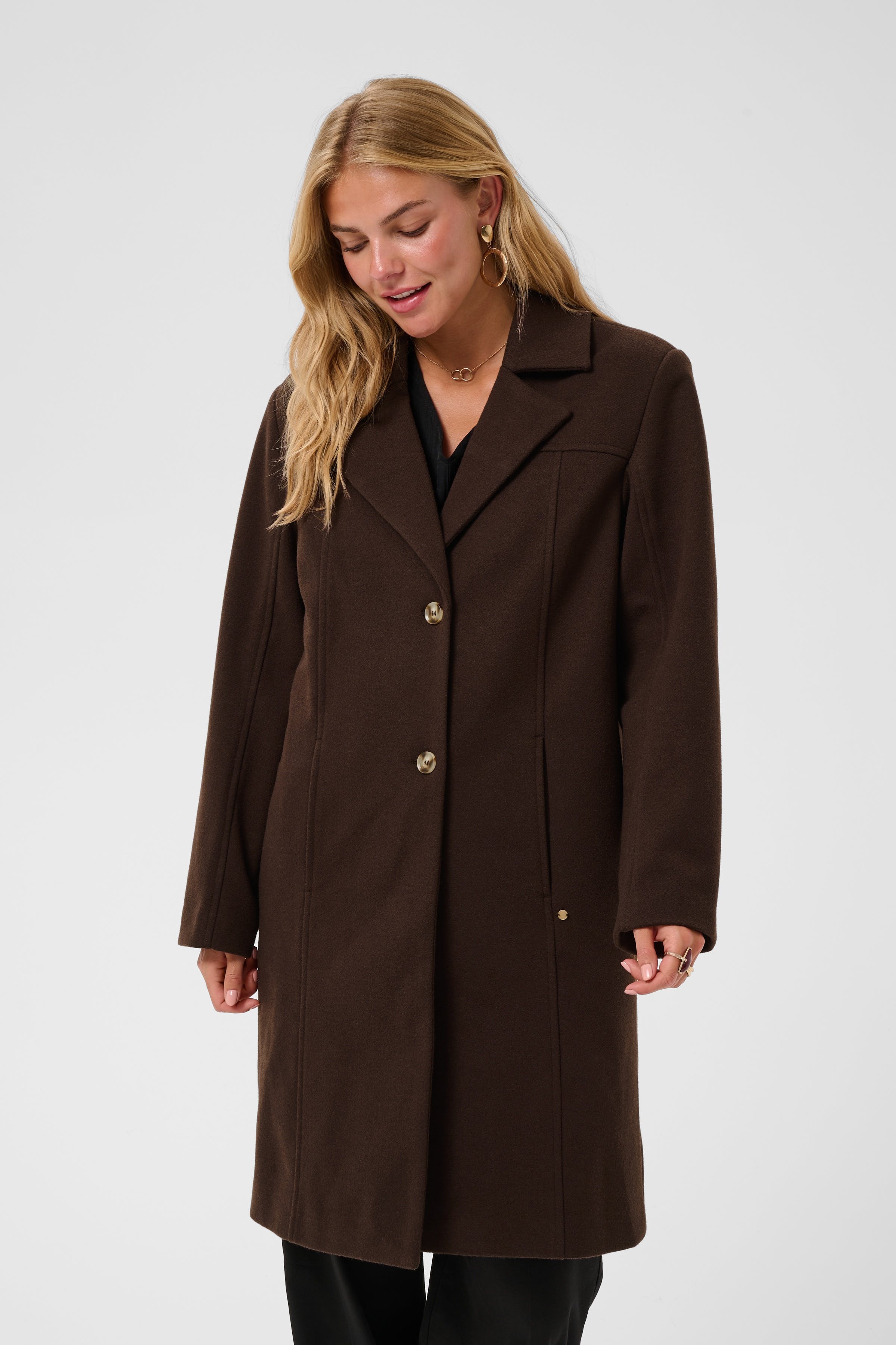CRJaze Mantel LOOKBOOK FRONT 10615112-191016