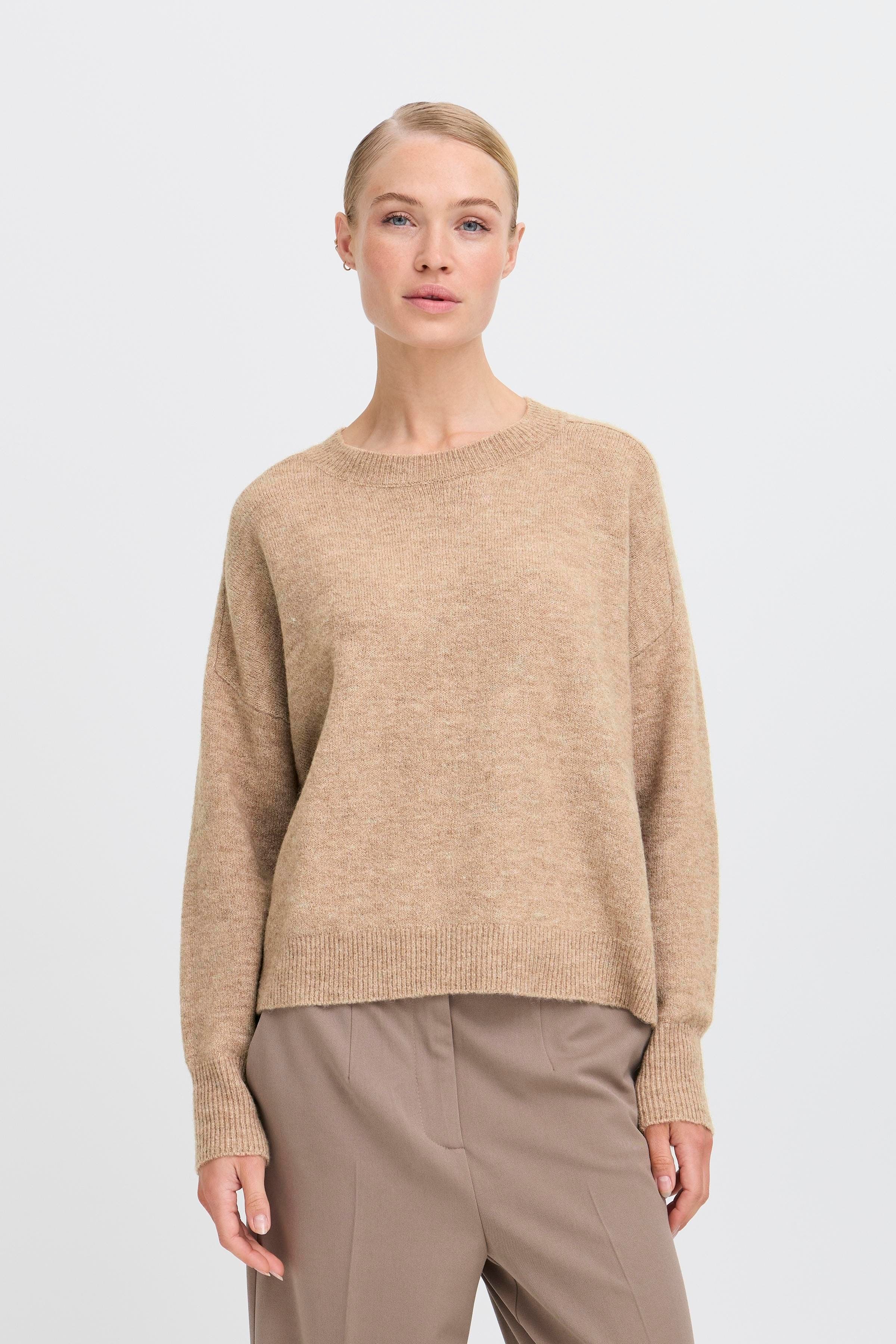 BYMONNA Pullover LOOKBOOK FRONT 20817120-1811121
