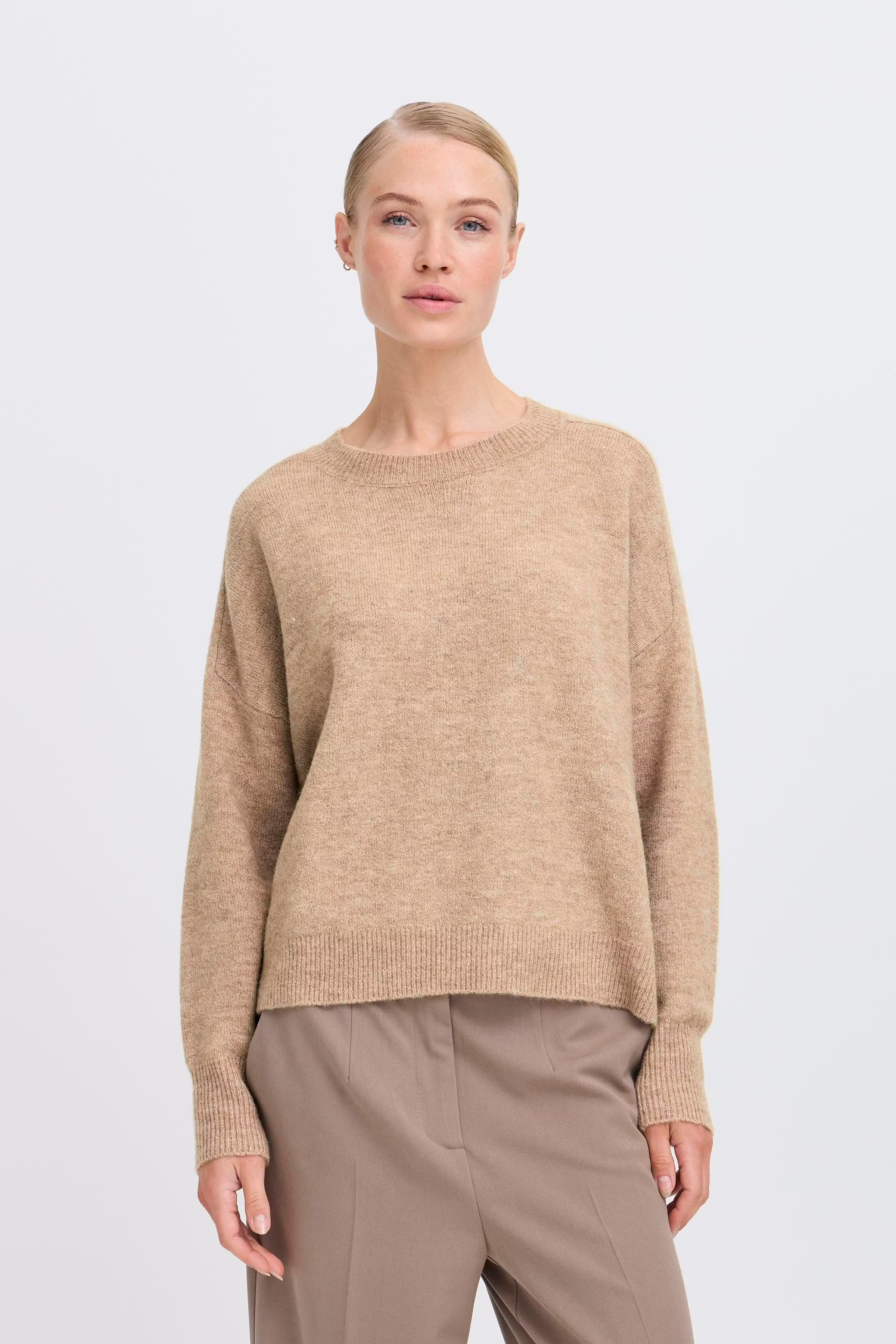 BYMONNA Pullover LOOKBOOK FRONT 20817120-1811121