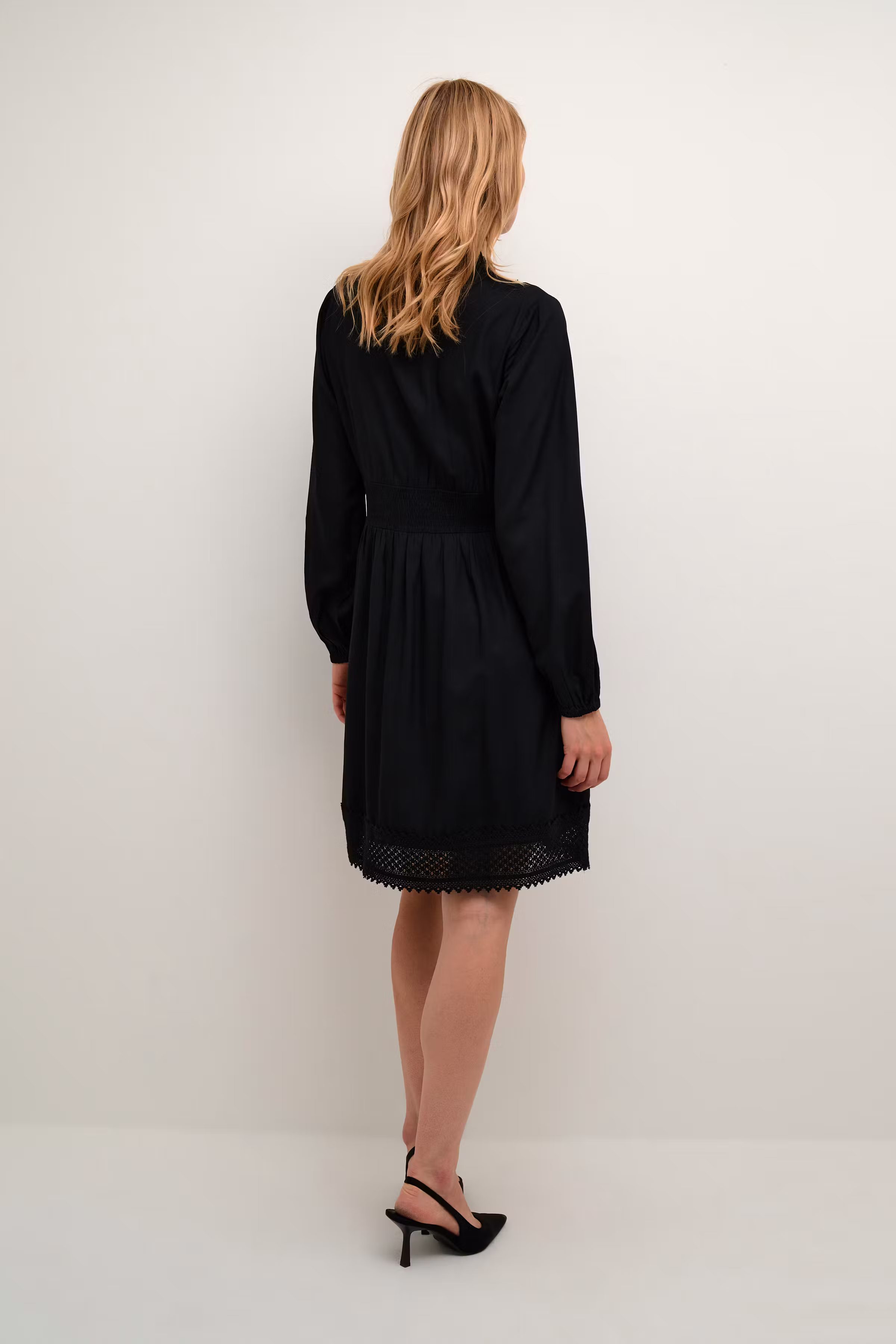 CRMilla Kleid LOOKBOOK BACK 10611922-100120