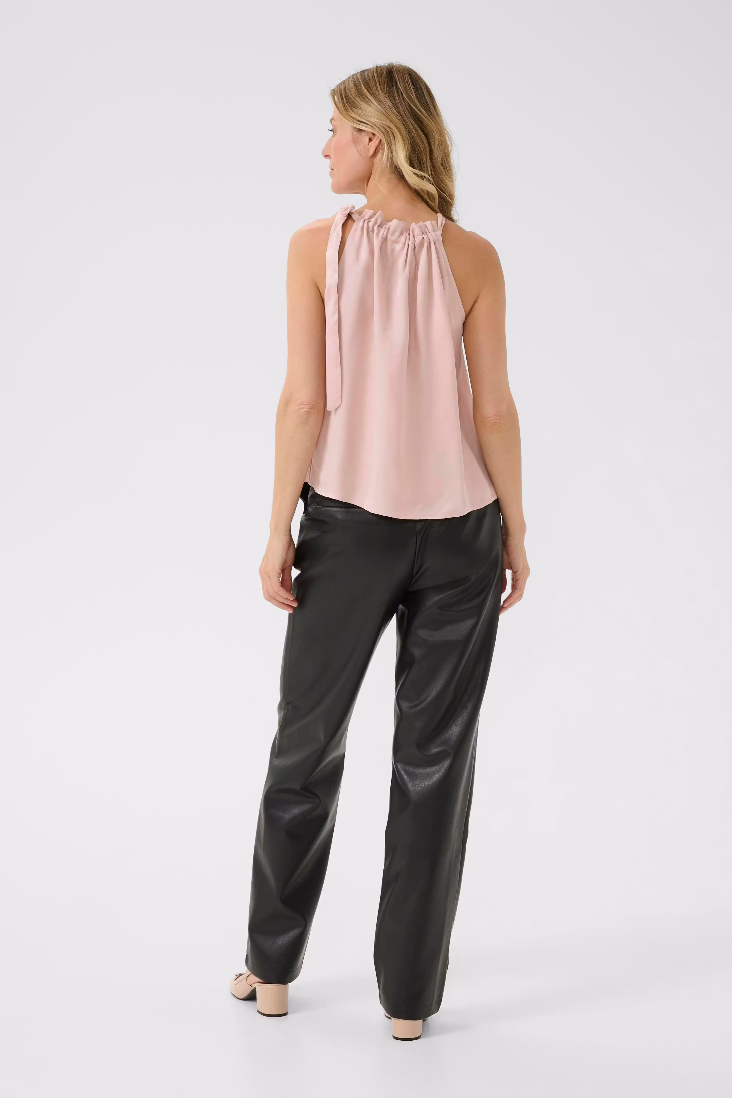 CRViria Top LOOKBOOK BACK 10614192-141307