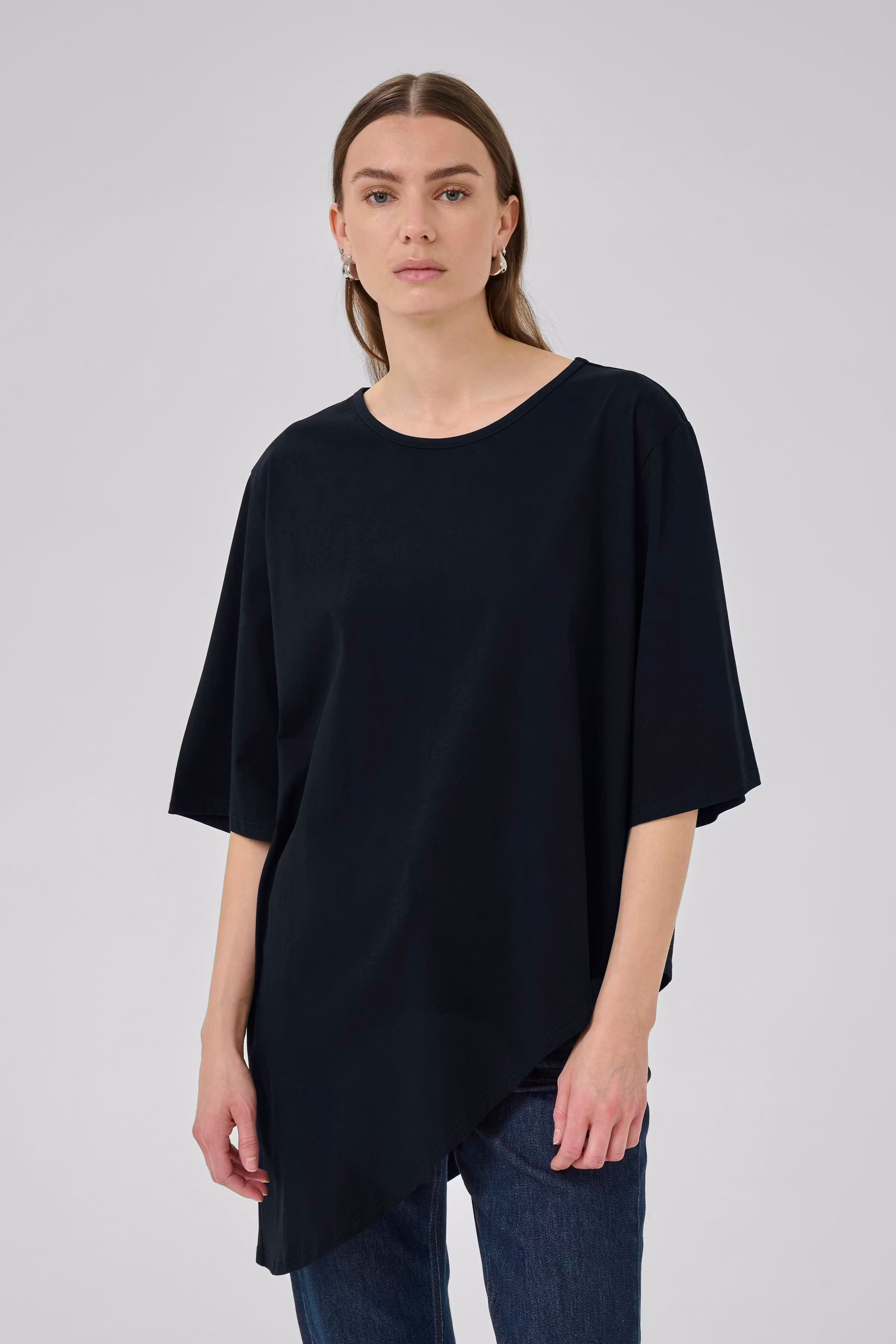 LeaMW Blouse LOOKBOOK FRONT 10705255-100031