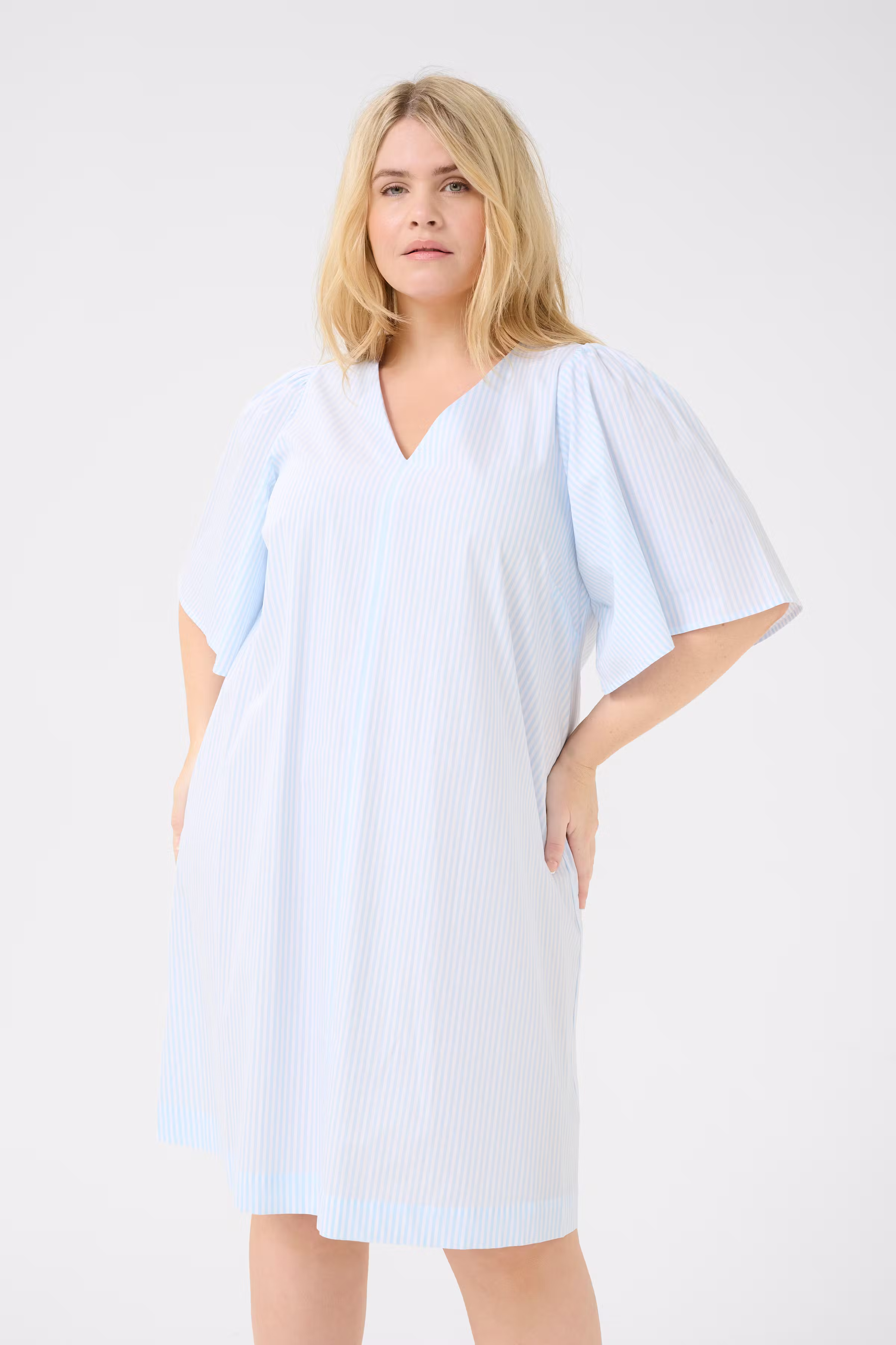 KCbethi Klänning LOOKBOOK FRONT 10583247-107434