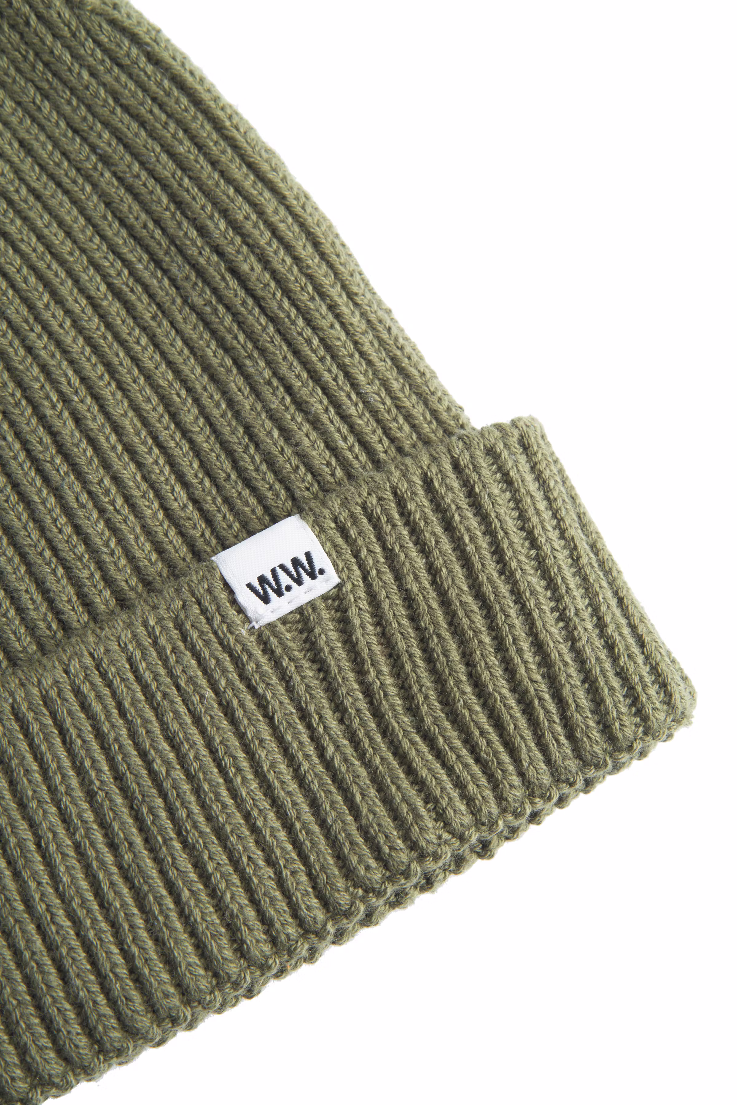 WWEddie beanie PACK DETAIL 30251647-180312