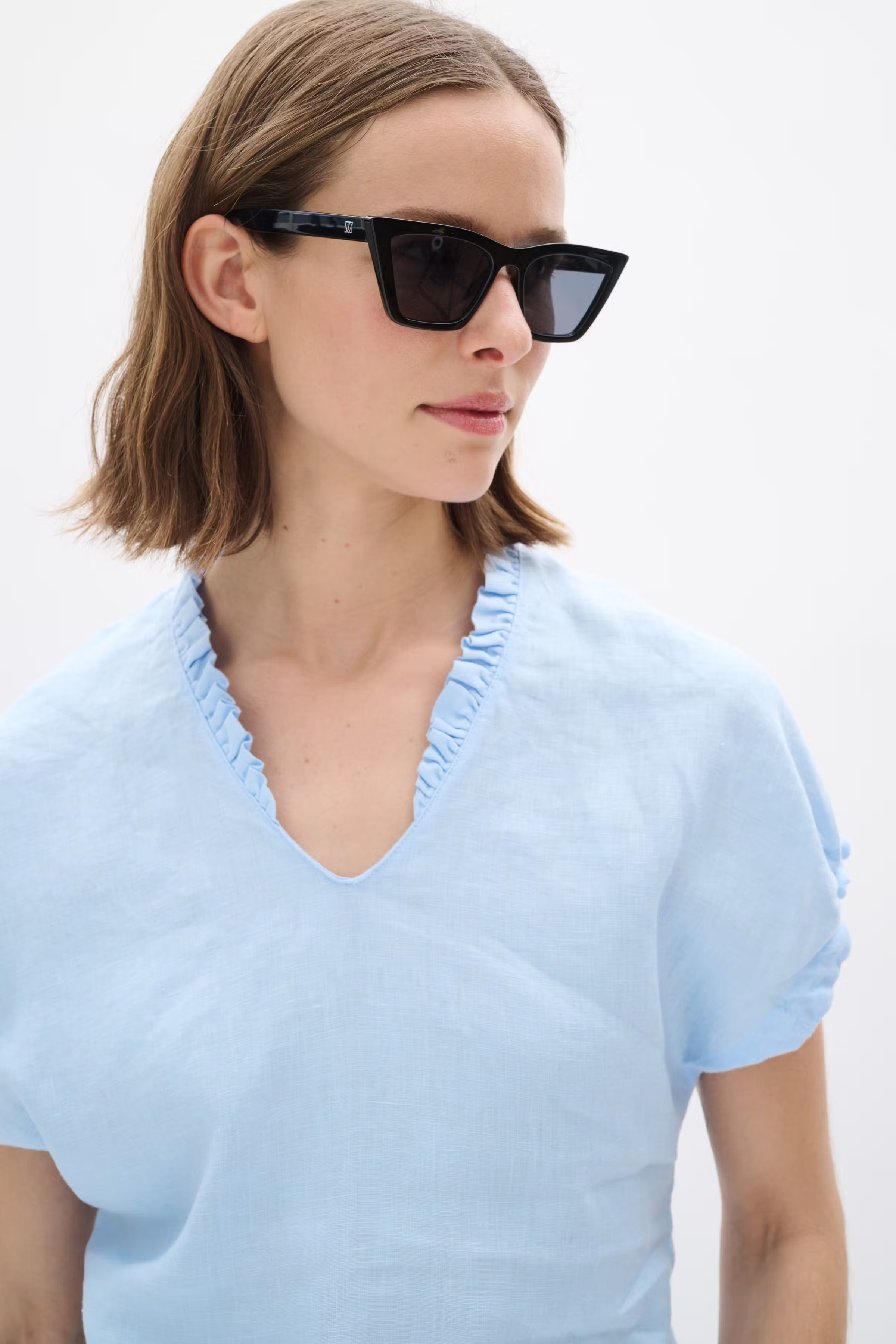 RigittaIW Linne Top LOOKBOOK DETAIL 30110342-154031