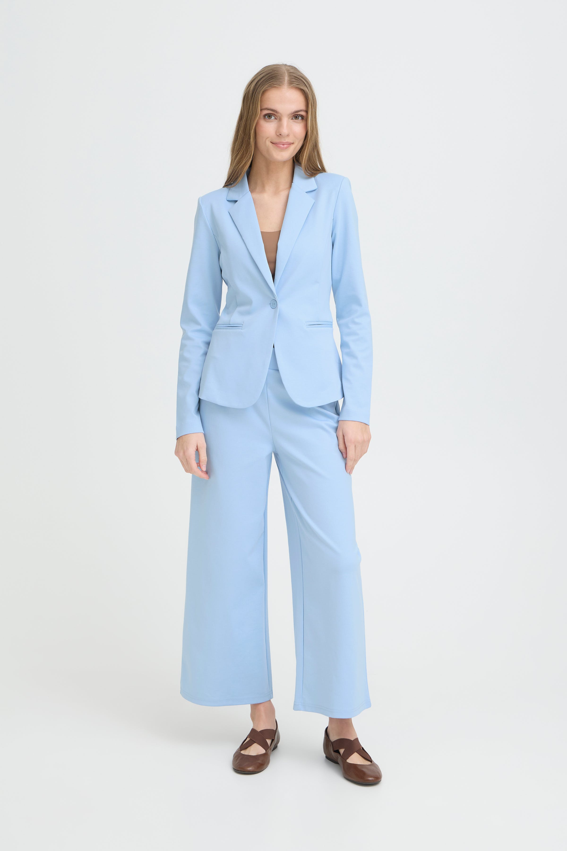 IHKATE Blazer LOOKBOOK FRONT 20101801-144214
