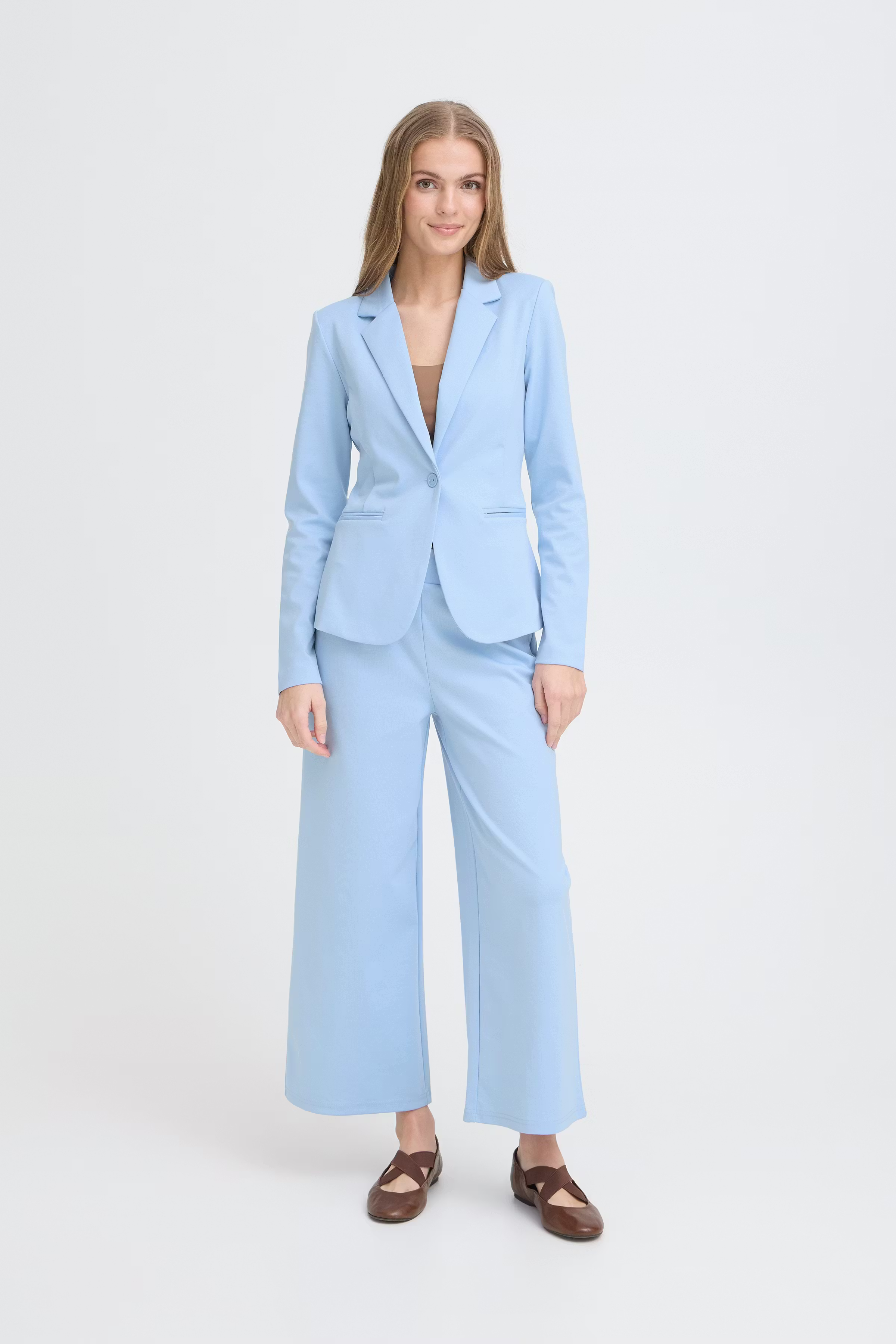 IHKATE Blazer LOOKBOOK FRONT 20101801-144214