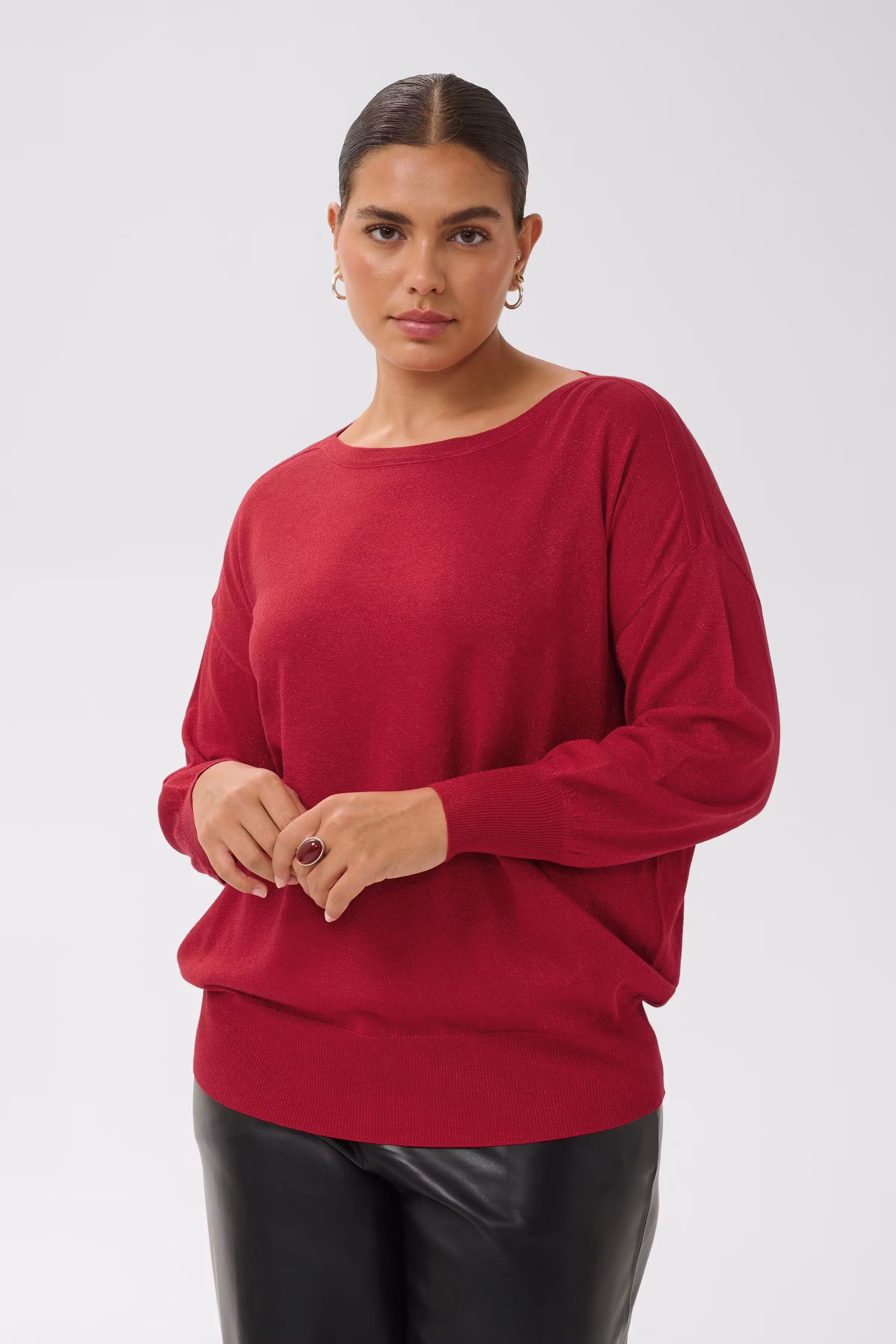KCregitta Glitter Pullover LOOKBOOK FRONT 10581898-191762