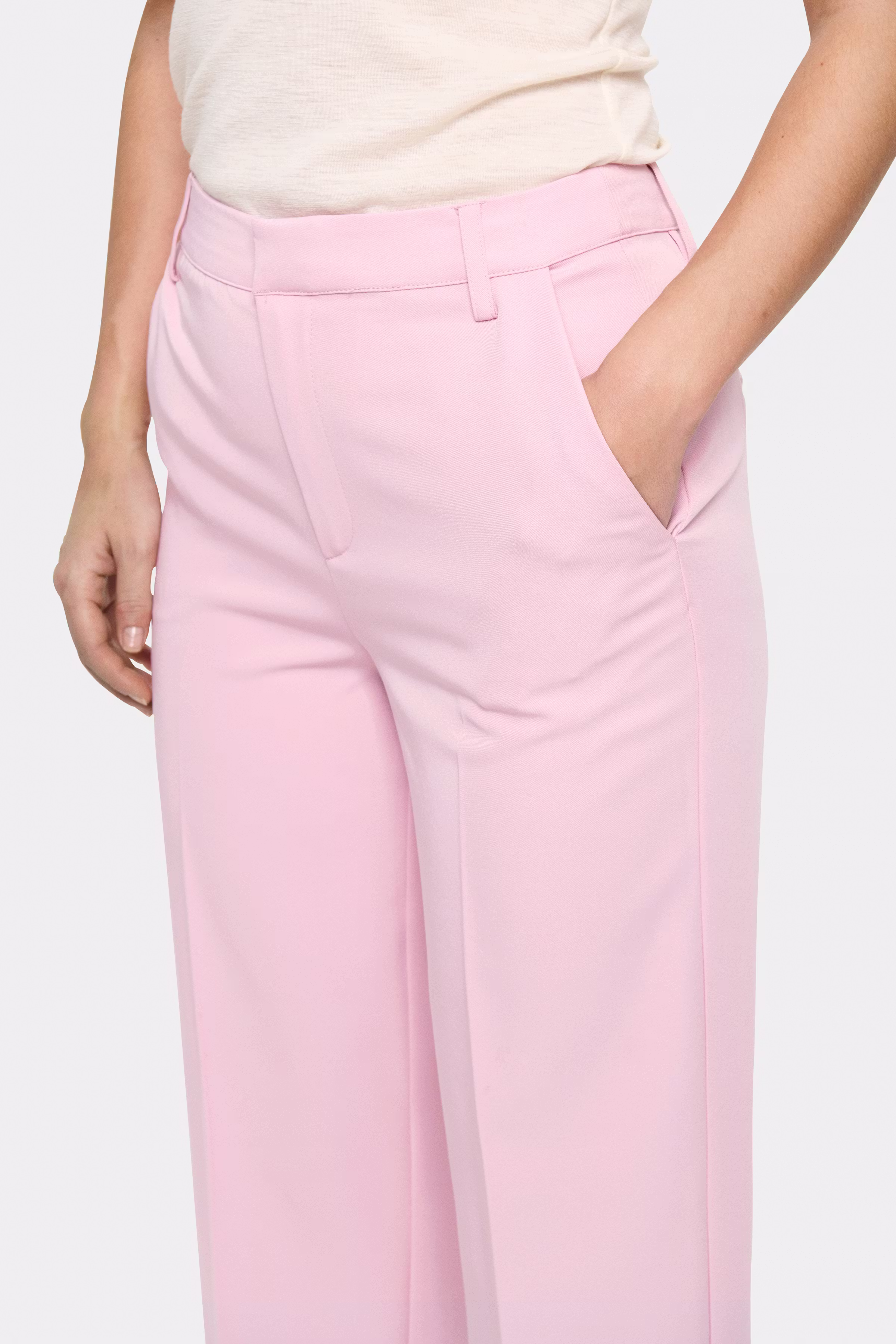 LamiaSZ Hose LOOKBOOK DETAIL 30512203-142305