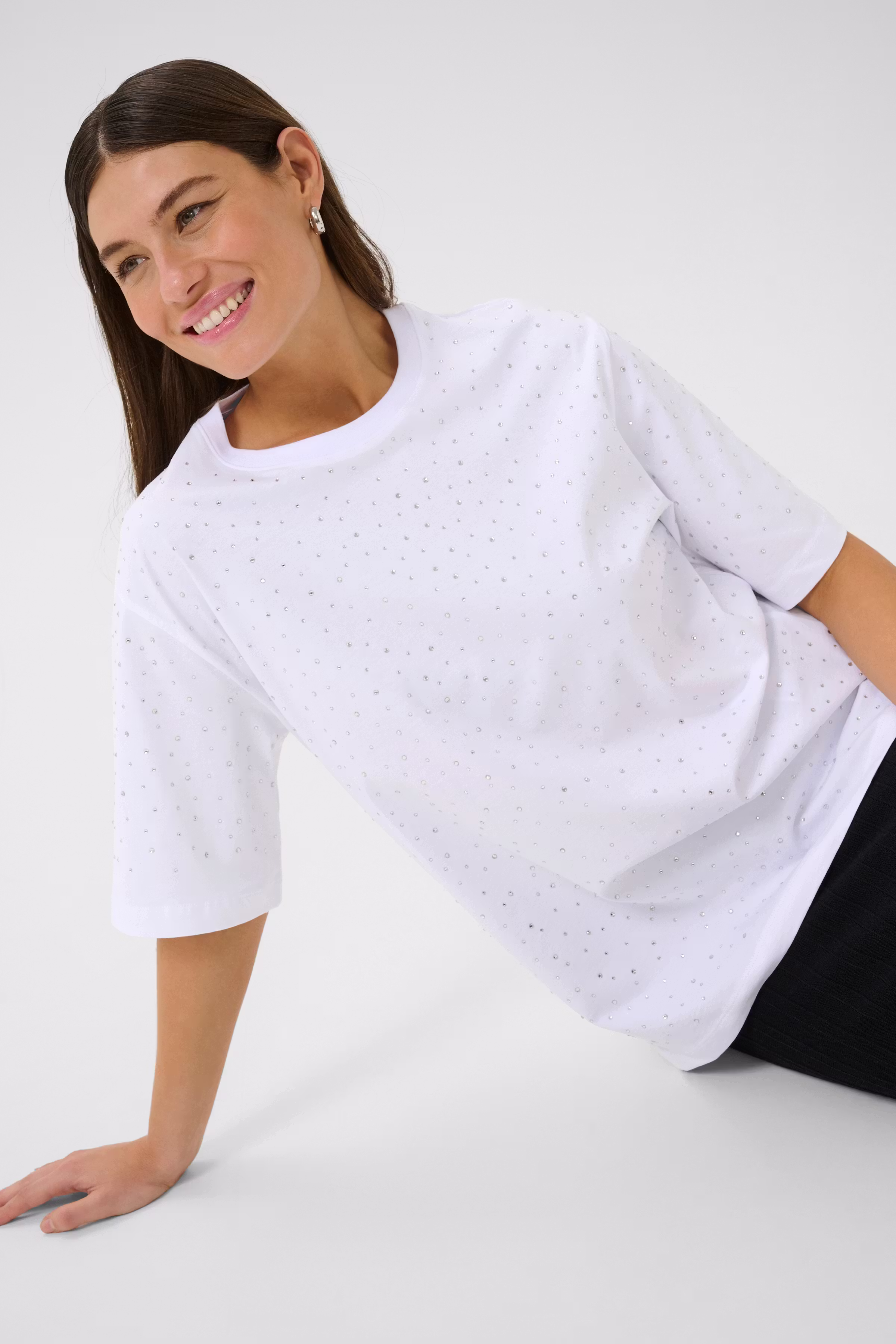 CUlondon T-shirt mit Strass LOOKBOOK DETAIL 50112553-500069