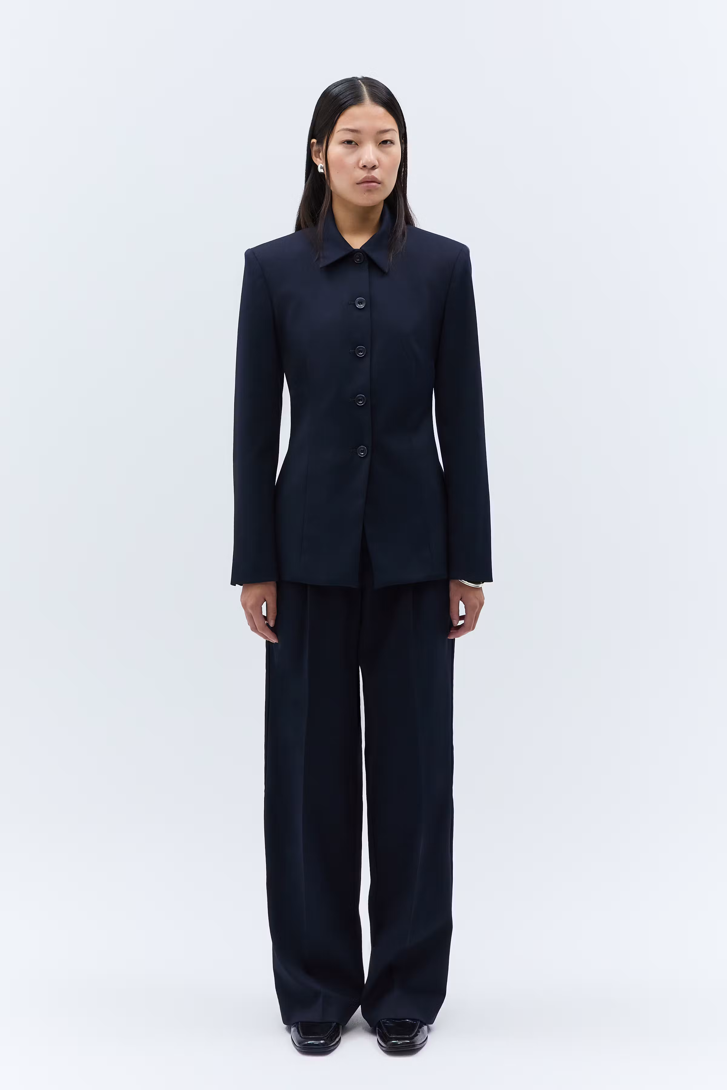 IOPedra Pants LOOKBOOK FRONT 30600011-BL900