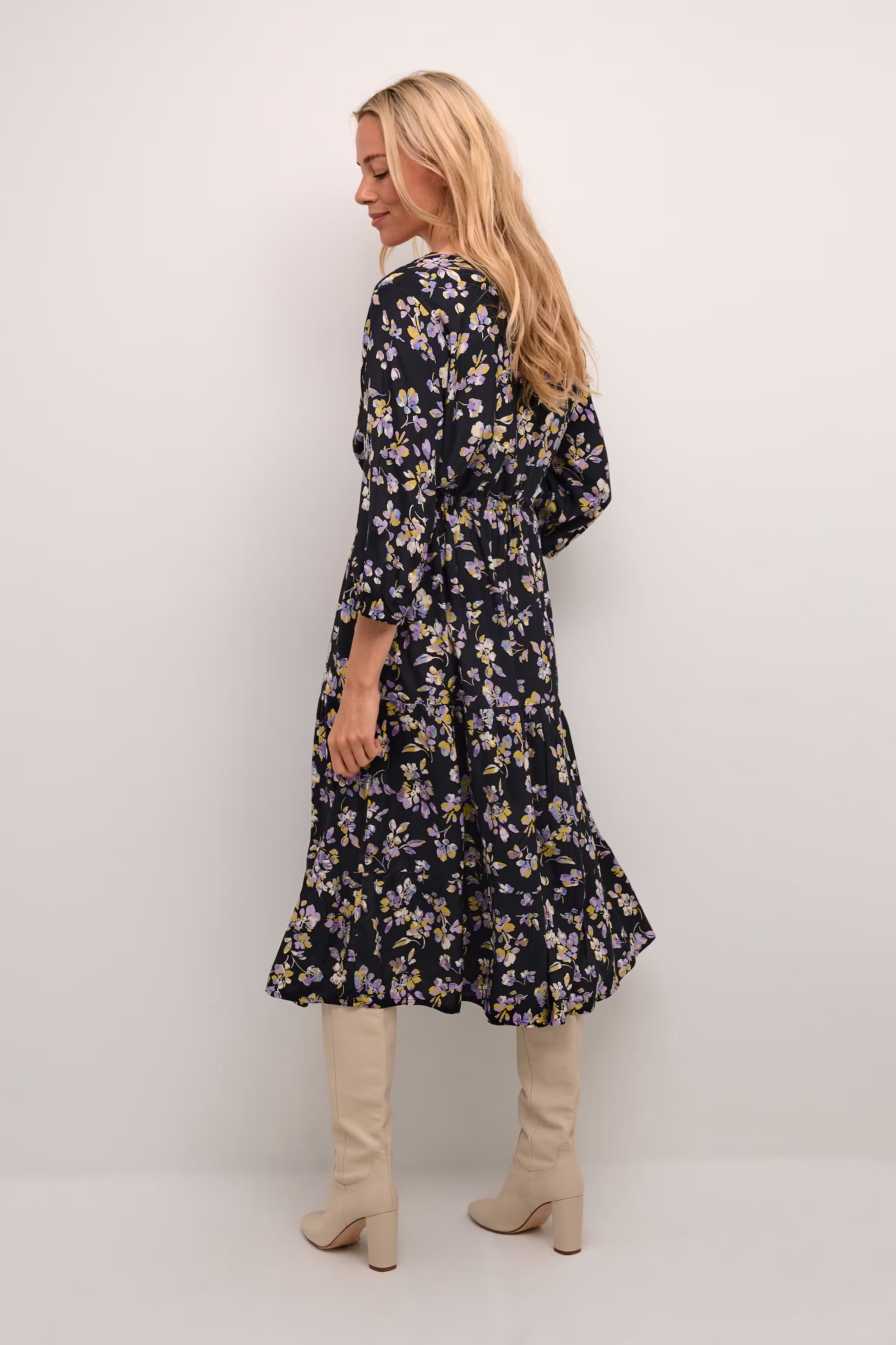 CREnna Kjole LOOKBOOK BACK 10612210-105263