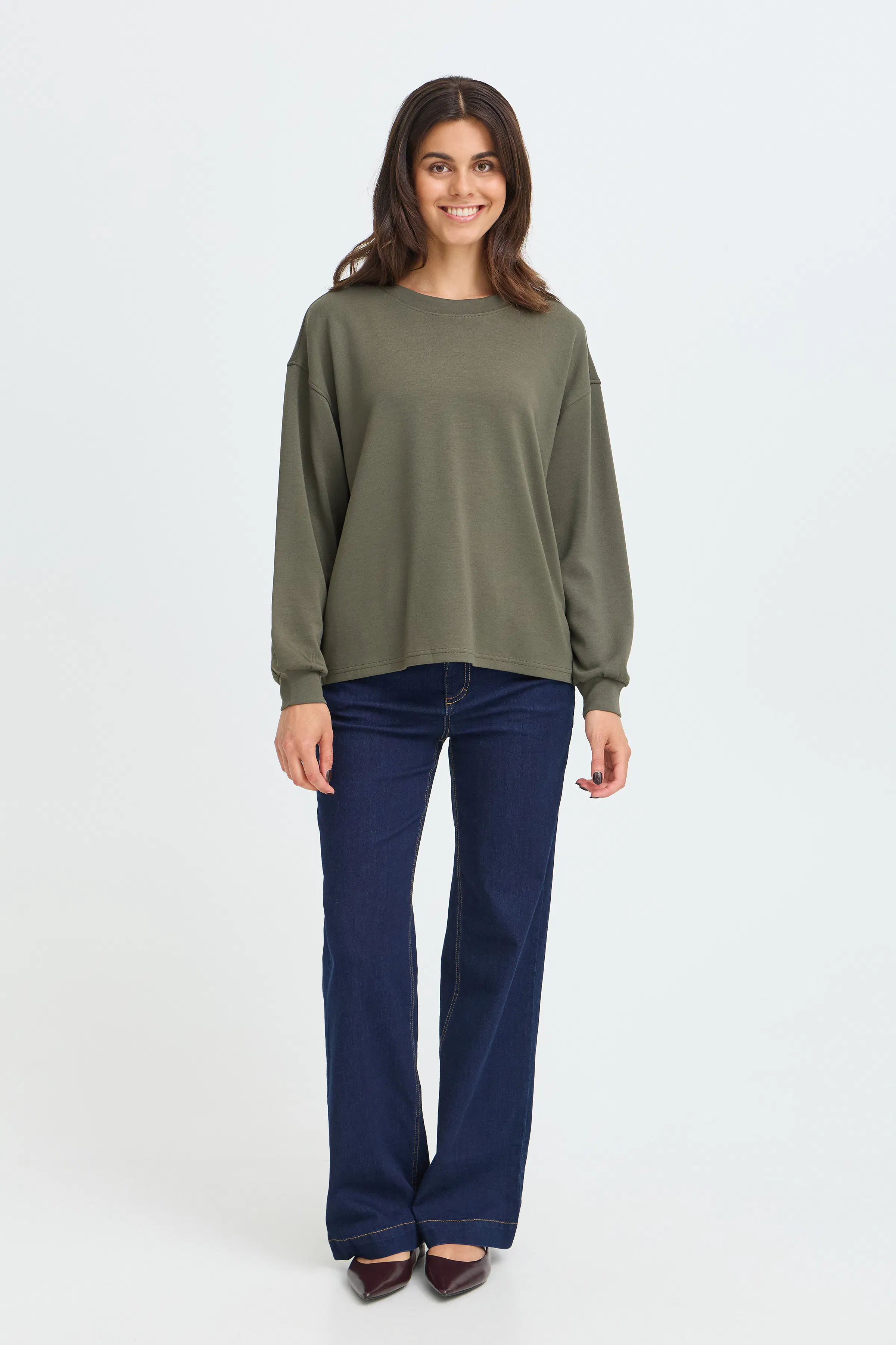 FRAURORA PU 7 Sweatshirt LOOKBOOK FRONT 20615558-190511