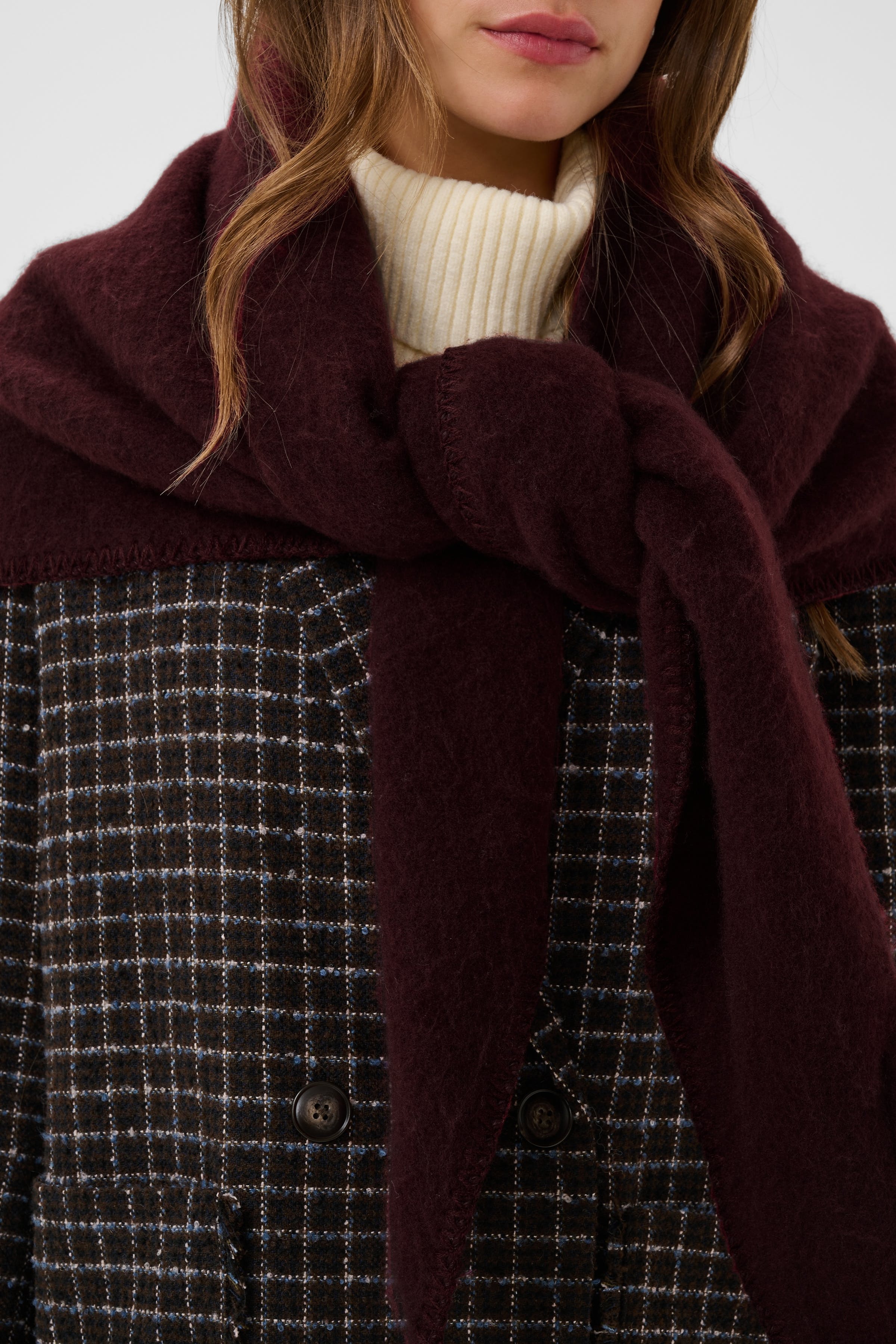 FalbertaSZ Shawl LOOKBOOK DETAIL 30515232-1916271