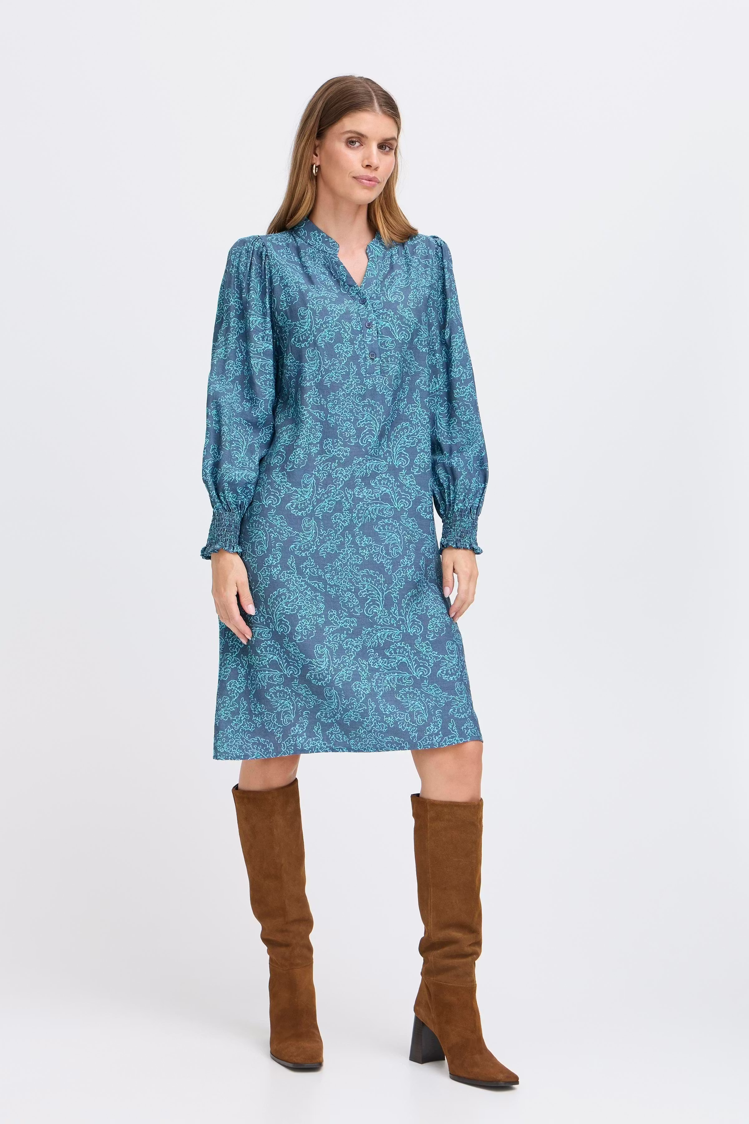 FRARIANA Kjole LOOKBOOK FRONT 20616227-205107