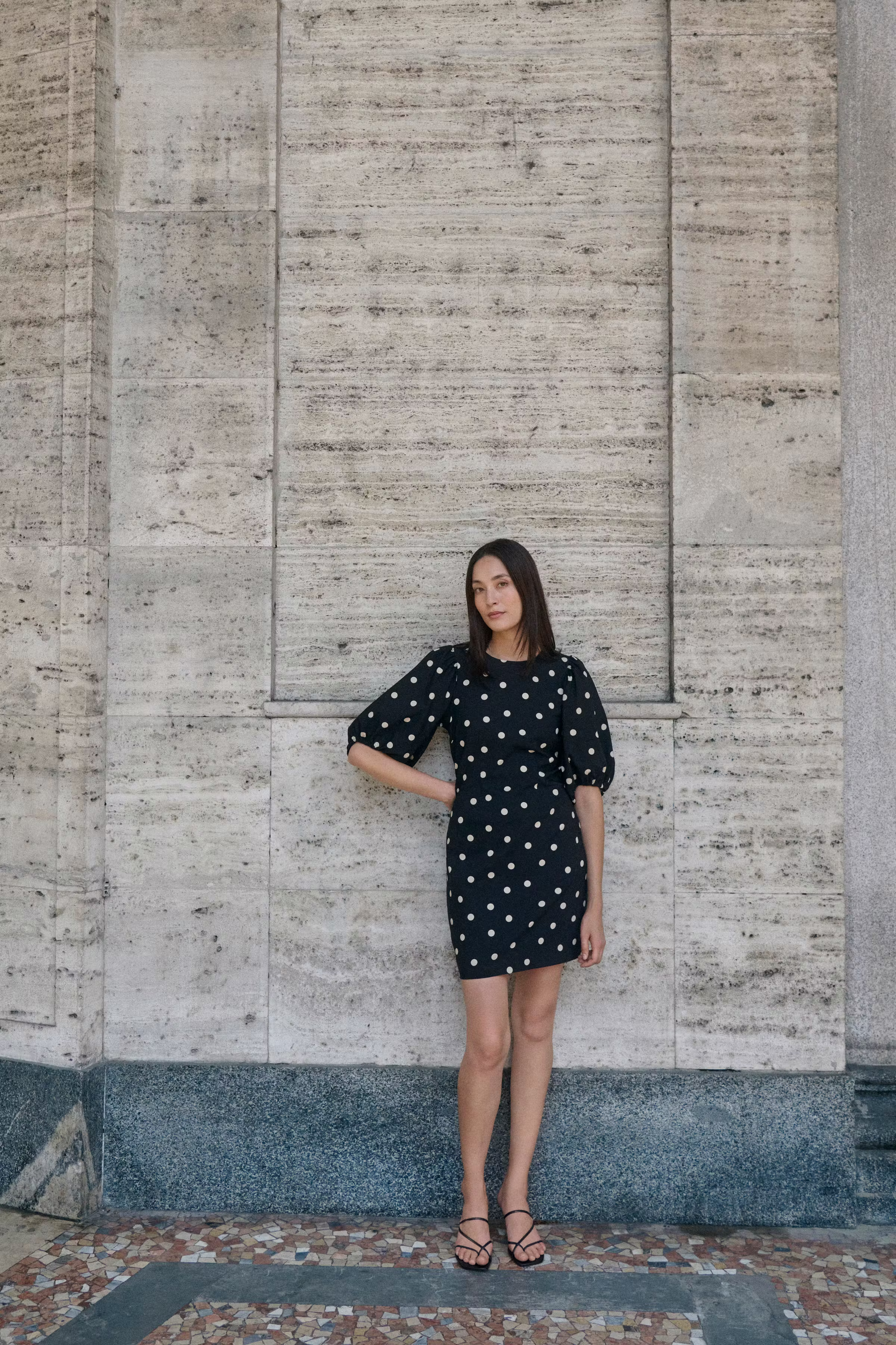 SLZazu Kleid LOCATION NONE 30408464-304858