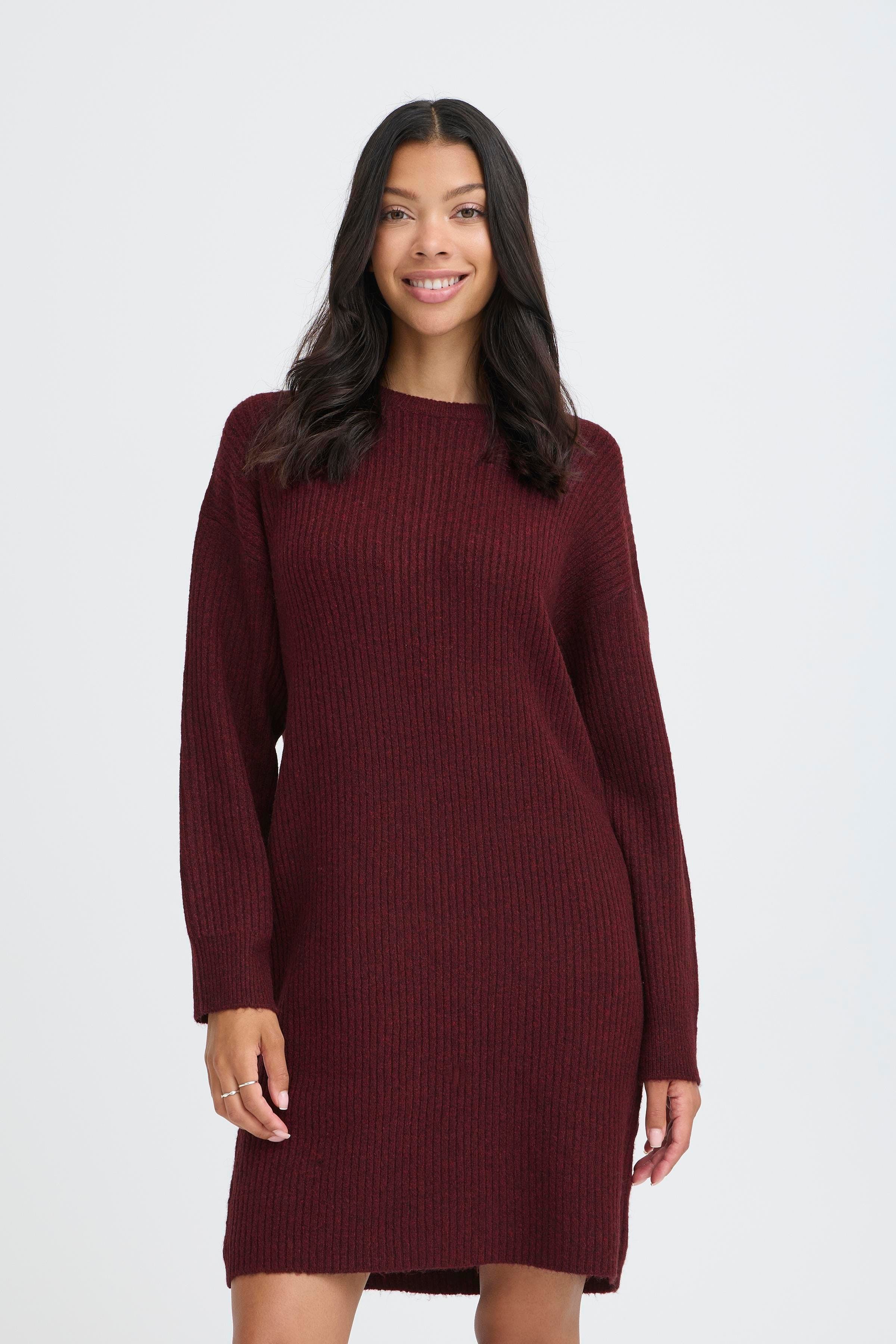 BYONEMA Kjole LOOKBOOK FRONT 20813901-1916271