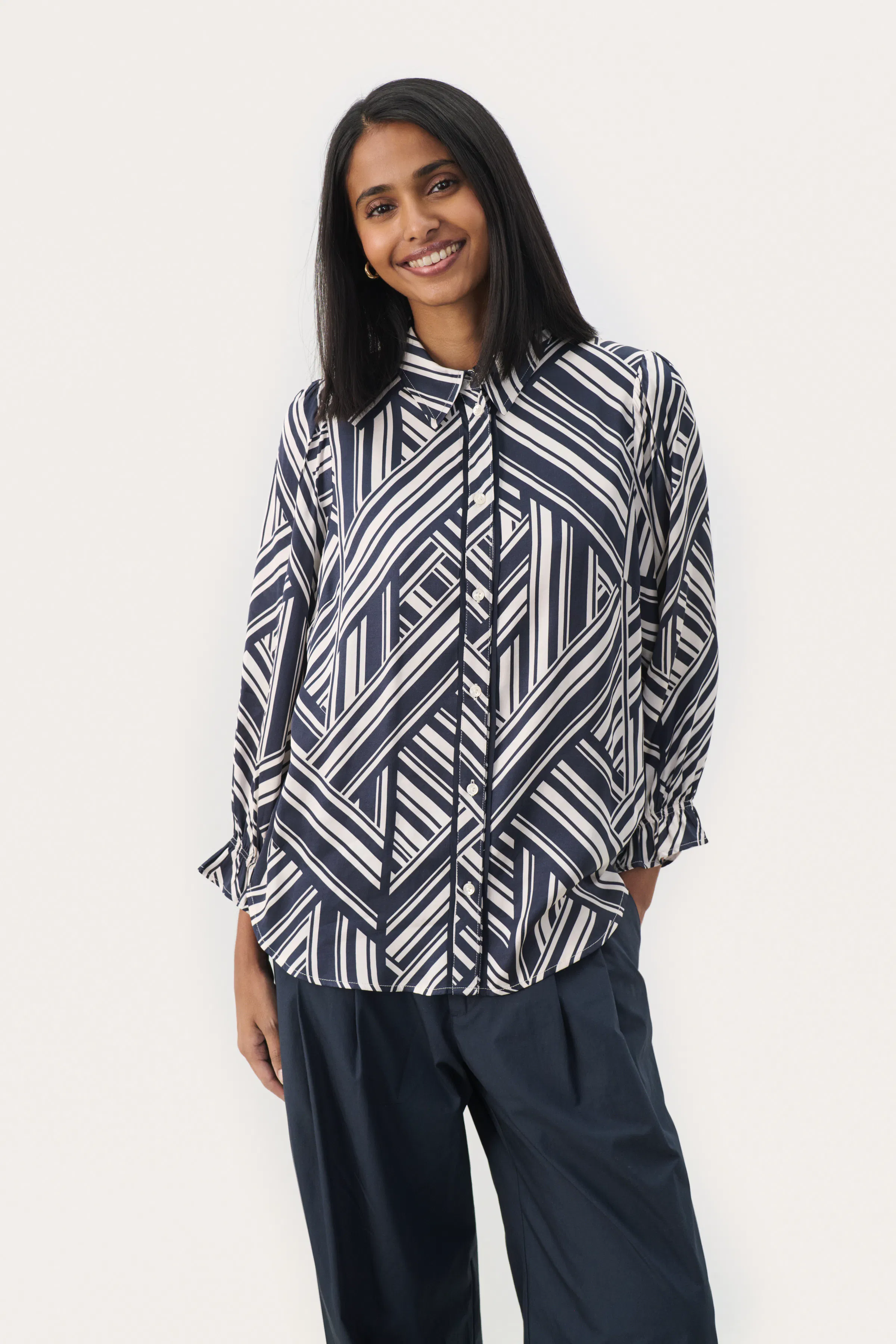 NiclaPW Denim Shirt in medium blue denim cotton