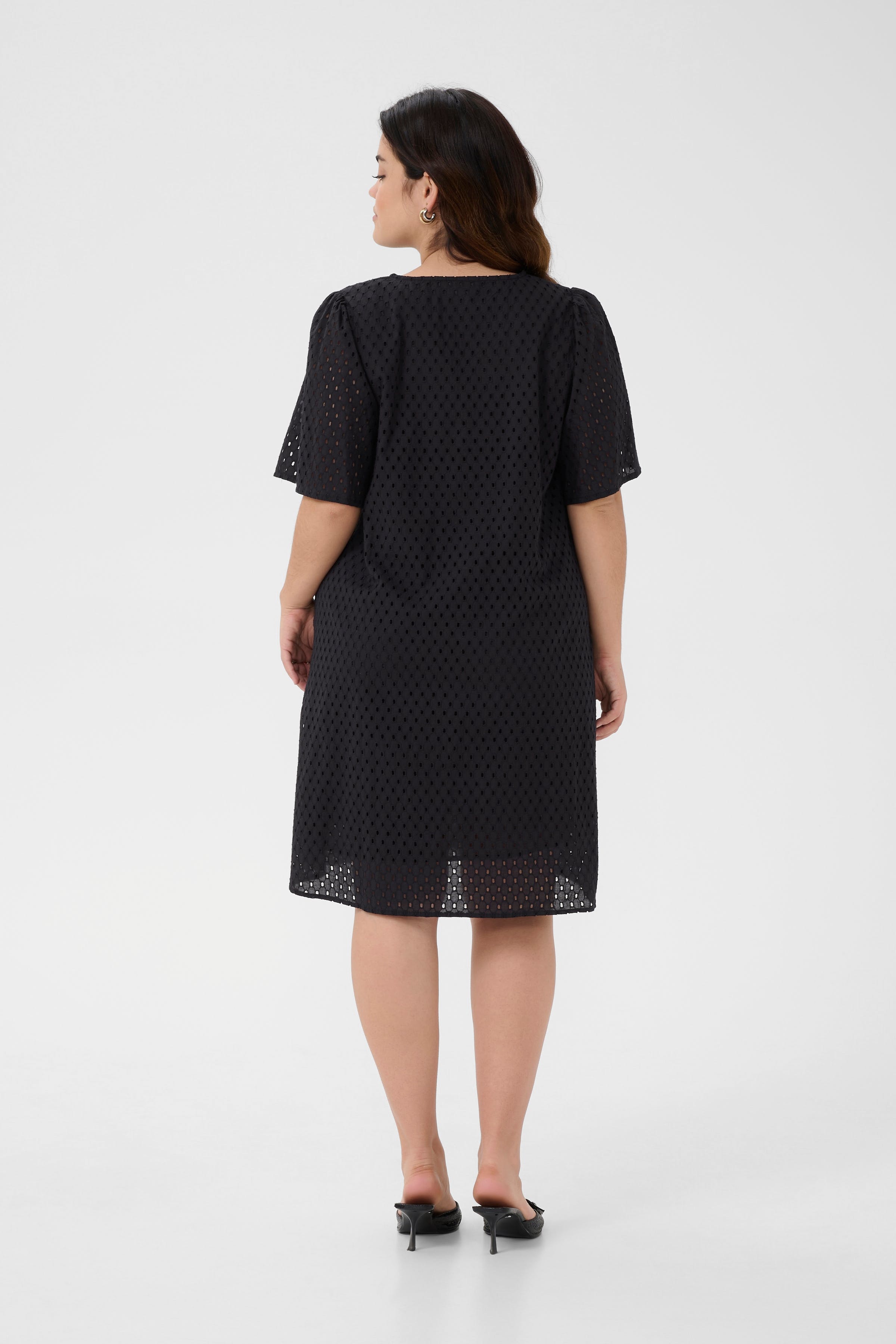 KCrubia Jurk LOOKBOOK BACK 10583198-100121