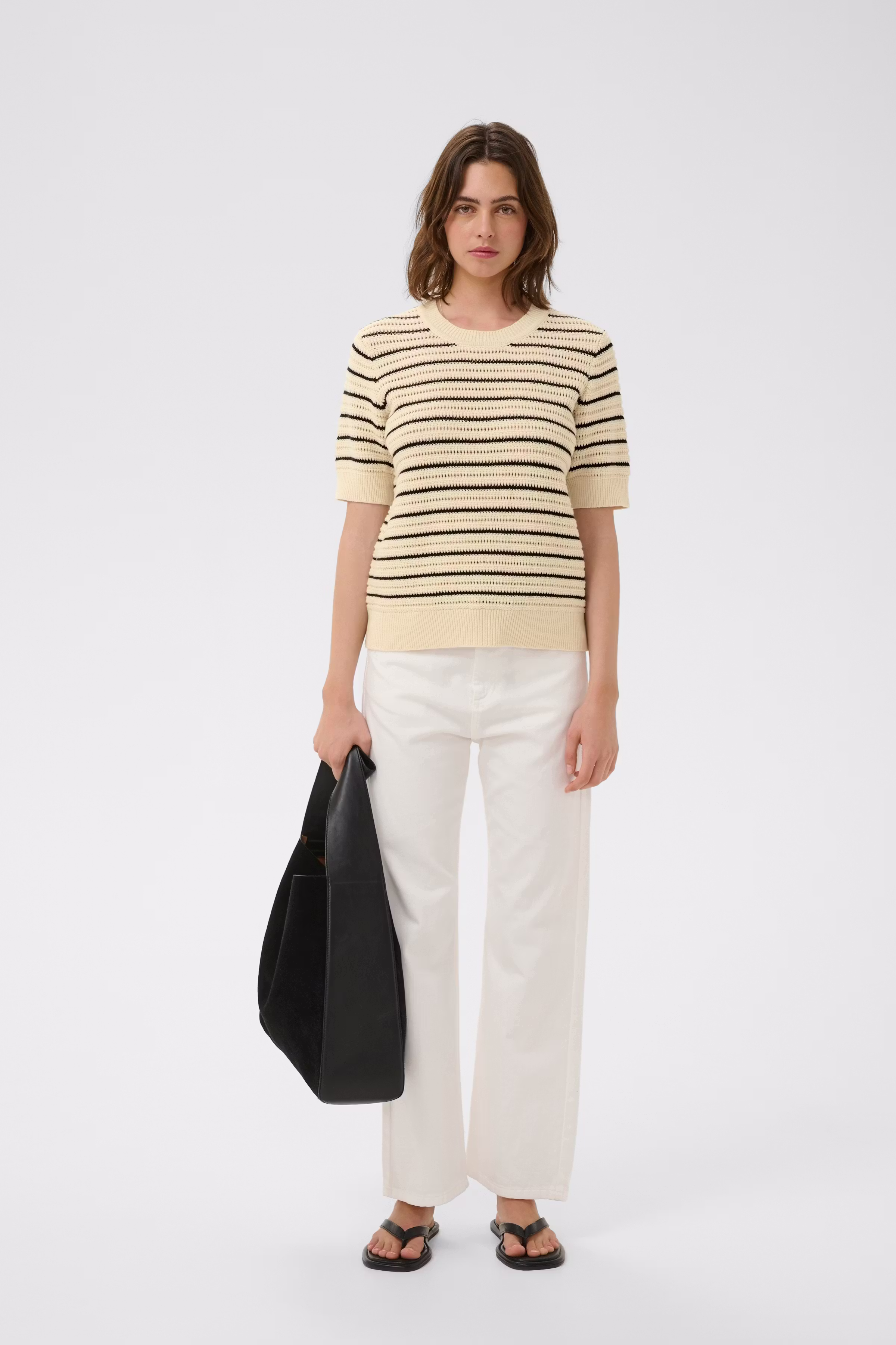 NELLIIW Top LOOKBOOK FRONT 30112750-900004134