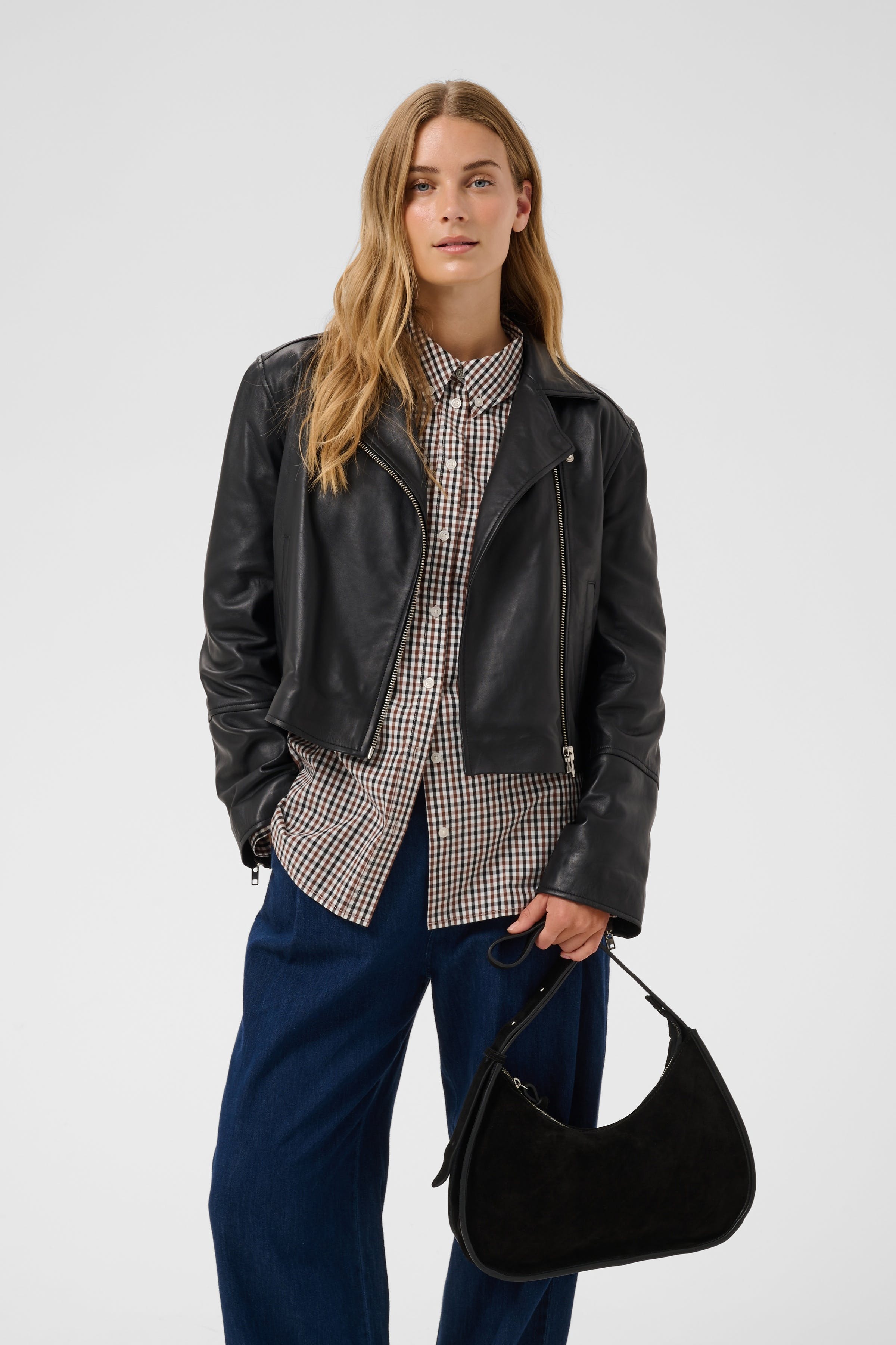 CoriliaPW Bag LOOKBOOK FRONT 30310905-194008