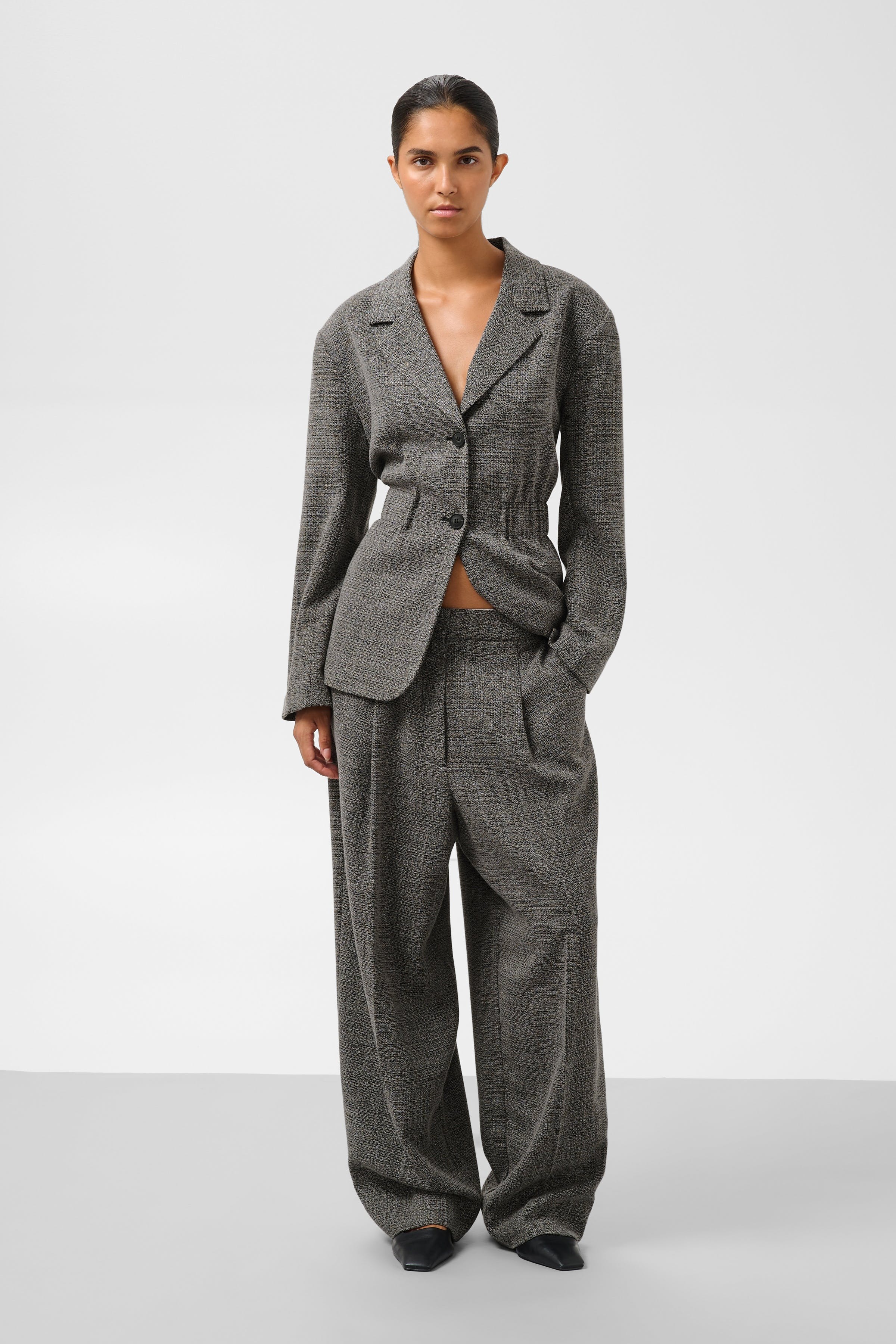 SLSalta Trousers LOOKBOOK FRONT 30409750-1940081
