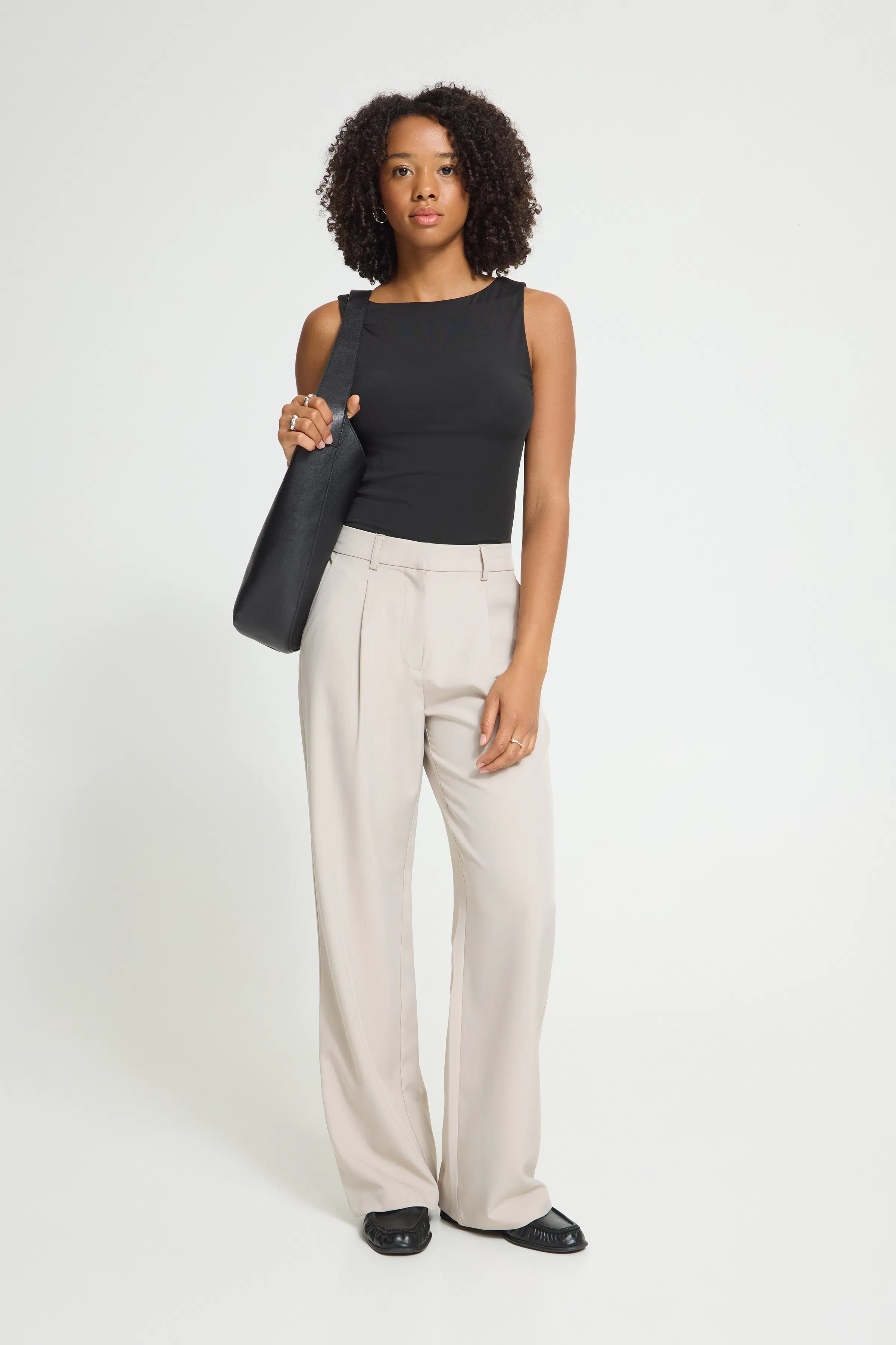 IHFAVA Wide Bukser LOOKBOOK FRONT 20125679-1500001