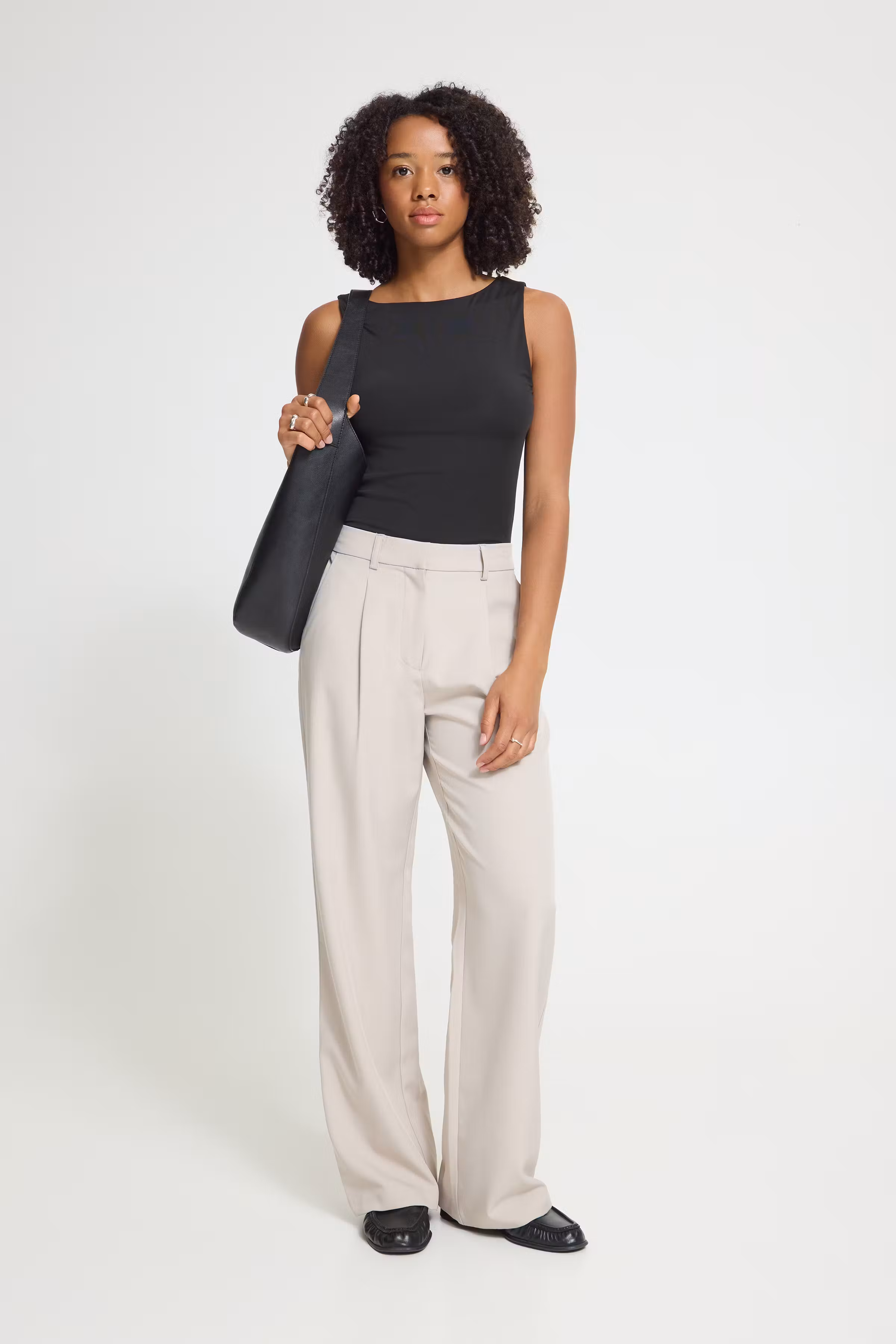 IHFAVA Wide Bukser LOOKBOOK FRONT 20125679-1500001
