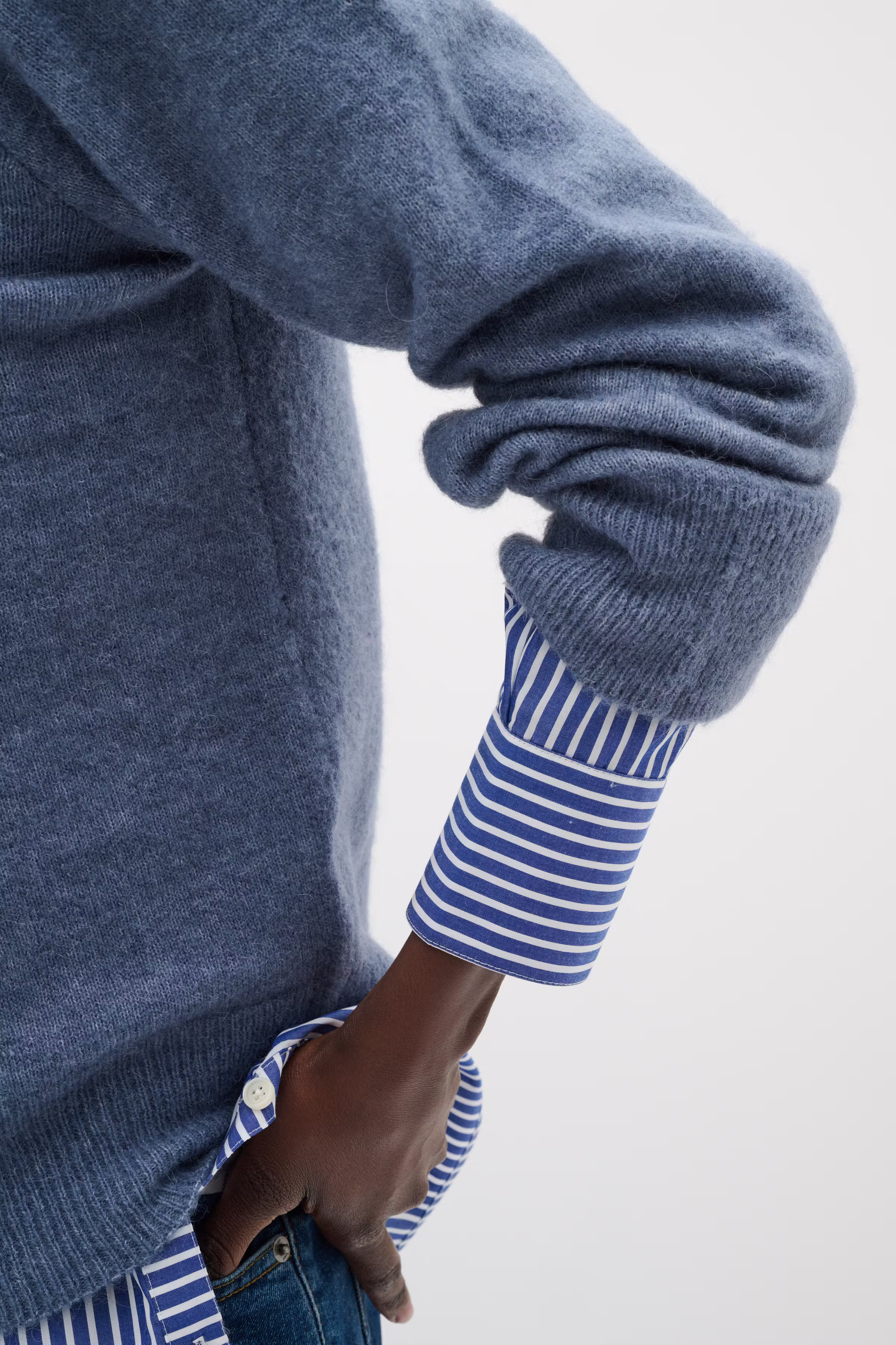 GuniIW Pullover LOOKBOOK DETAIL 30111022-173912