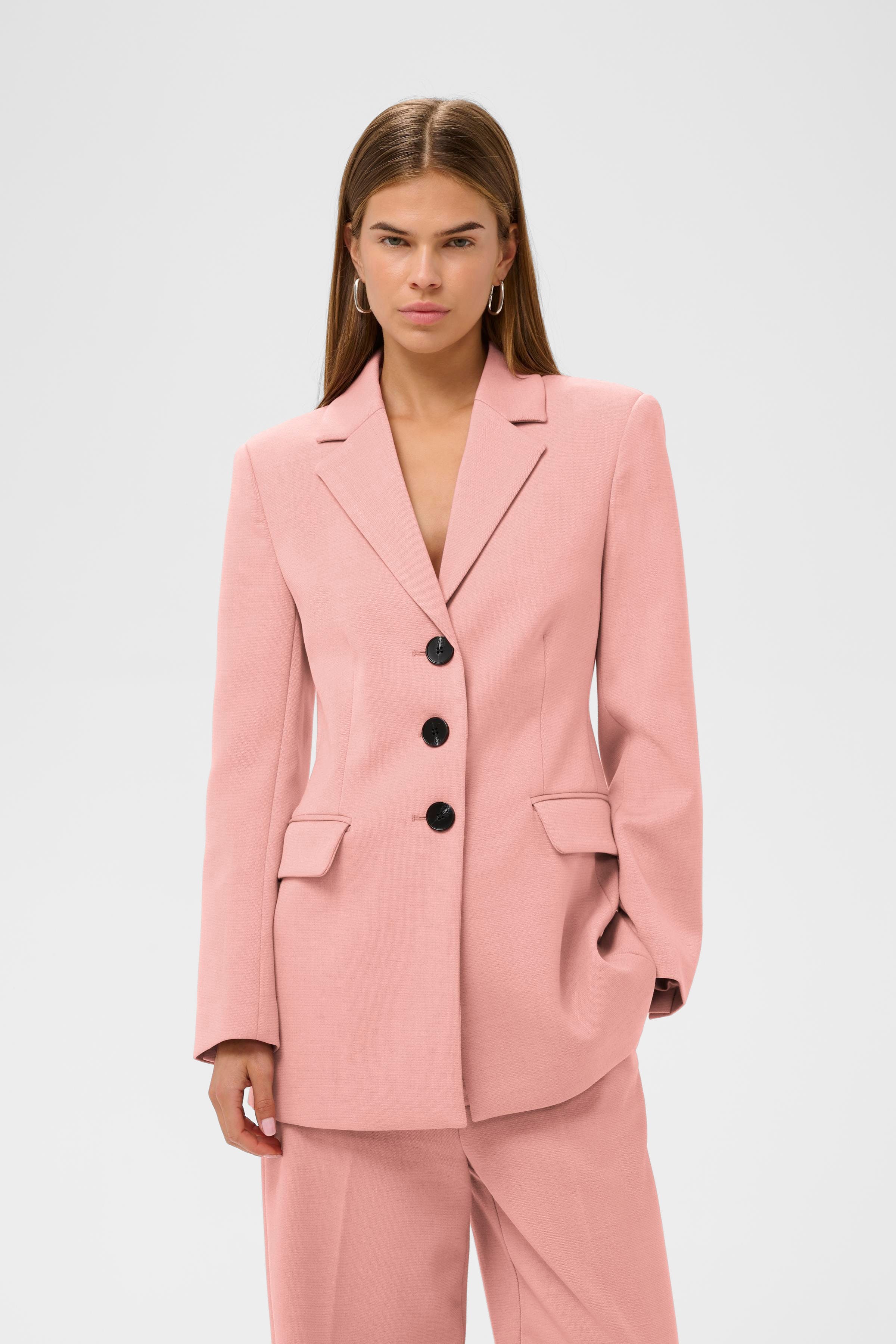 HOLLYNIW Blazer LOOKBOOK FRONT 30112213-1715141