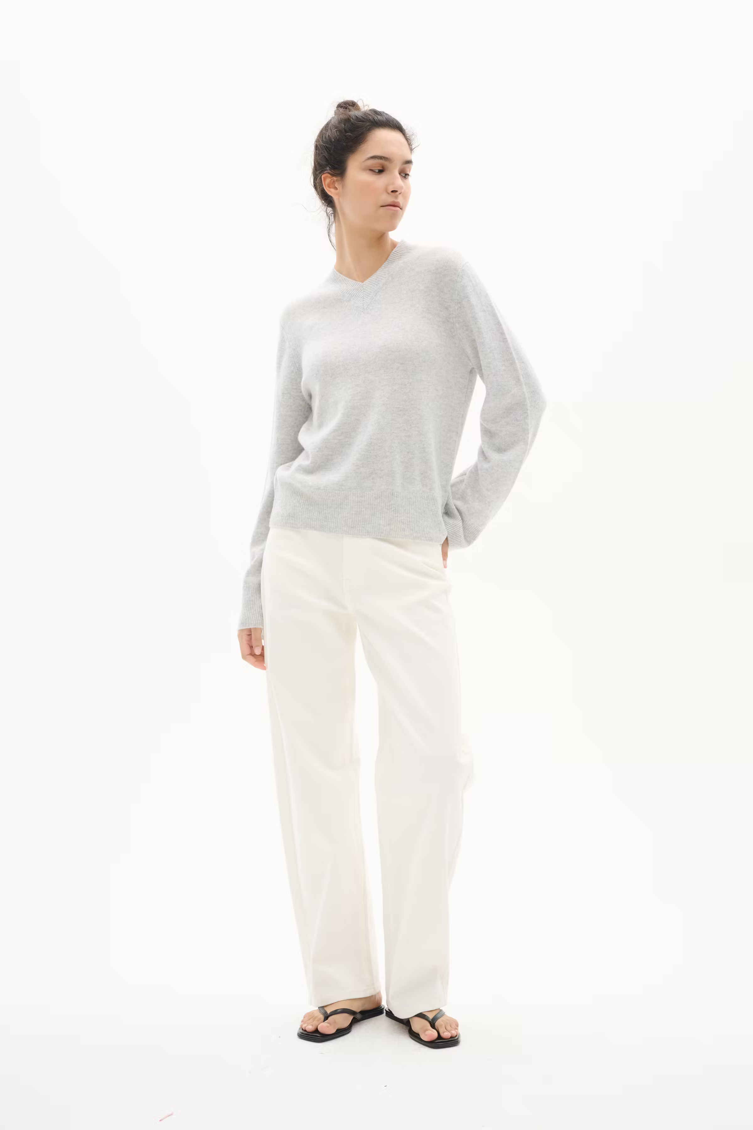 SiljeIW Pullover LOOKBOOK FRONT 30110821-300584