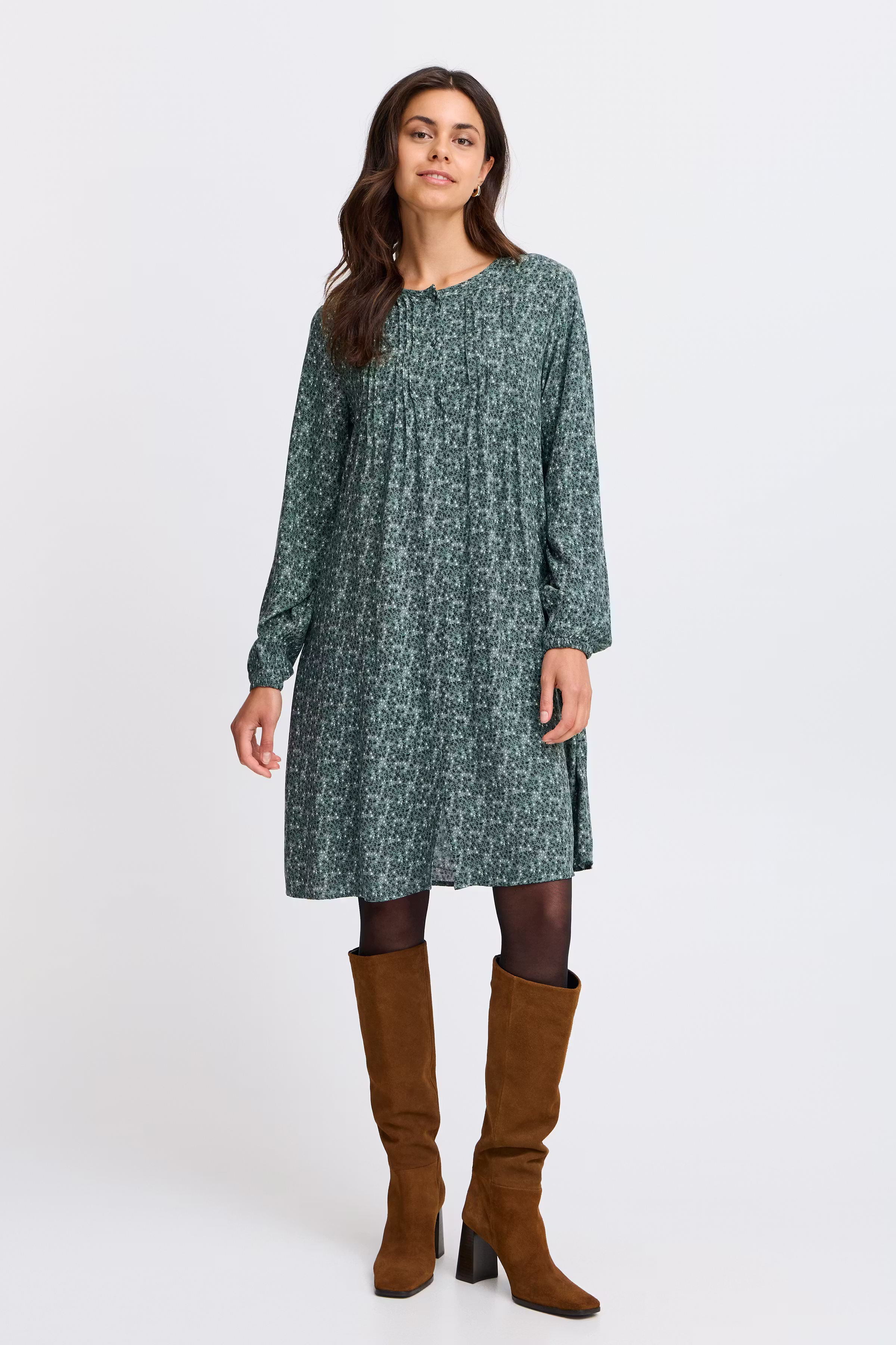 FRKIKI Kjole LOOKBOOK FRONT 20614525-203731