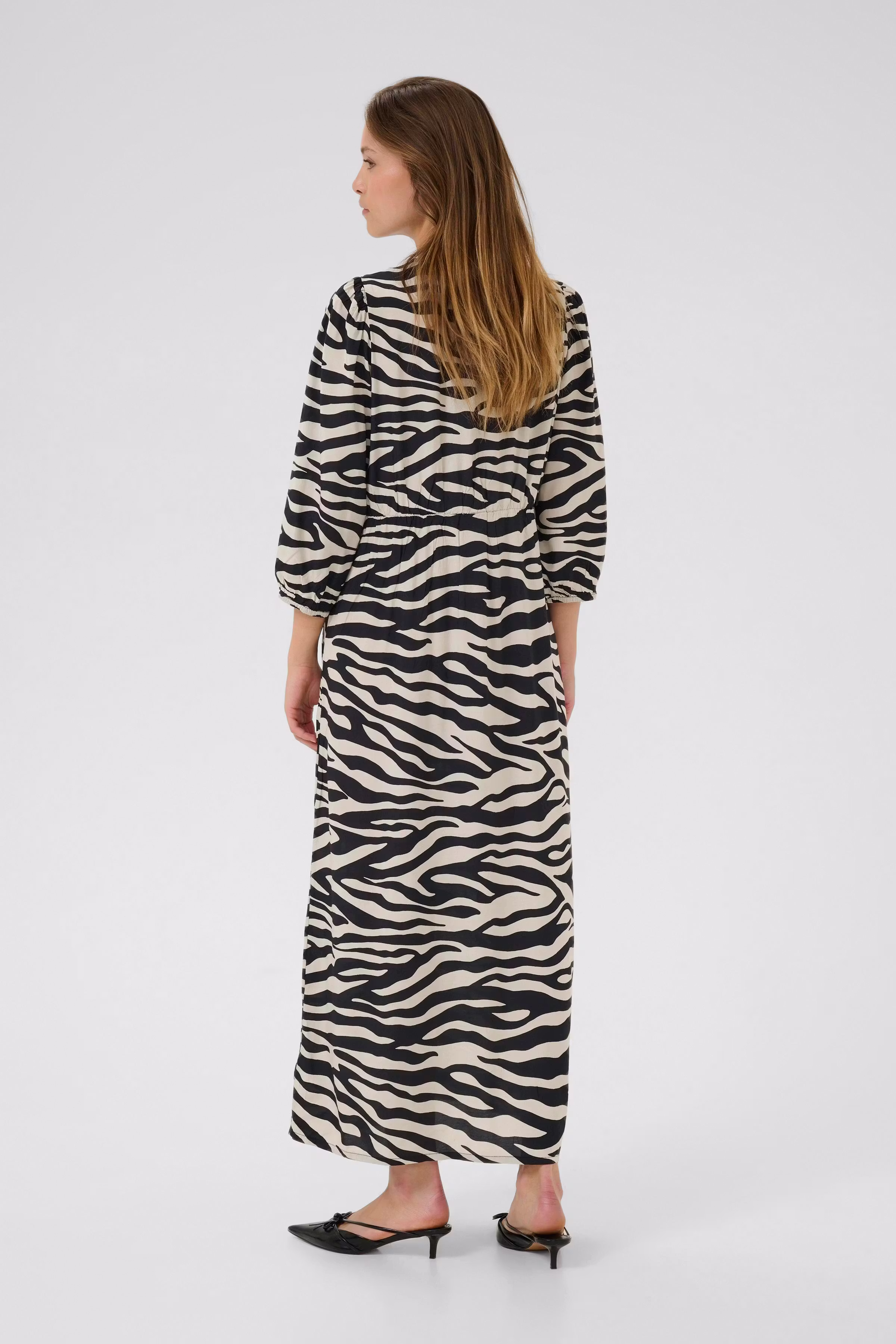 KApedra Dress LOOKBOOK BACK 10509618-107295