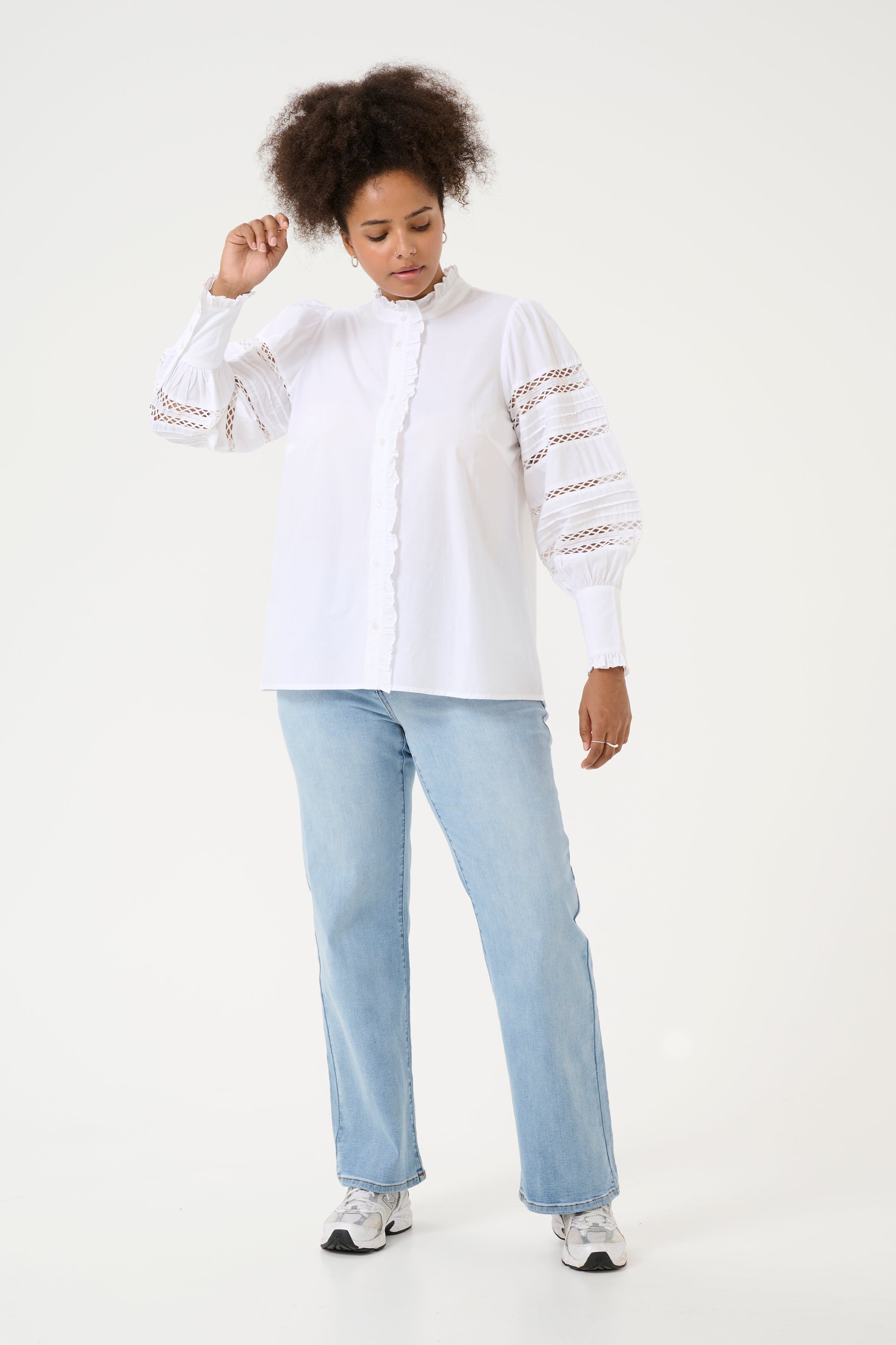 KCwilla Shirt LOOKBOOK FRONT 10583024-110601