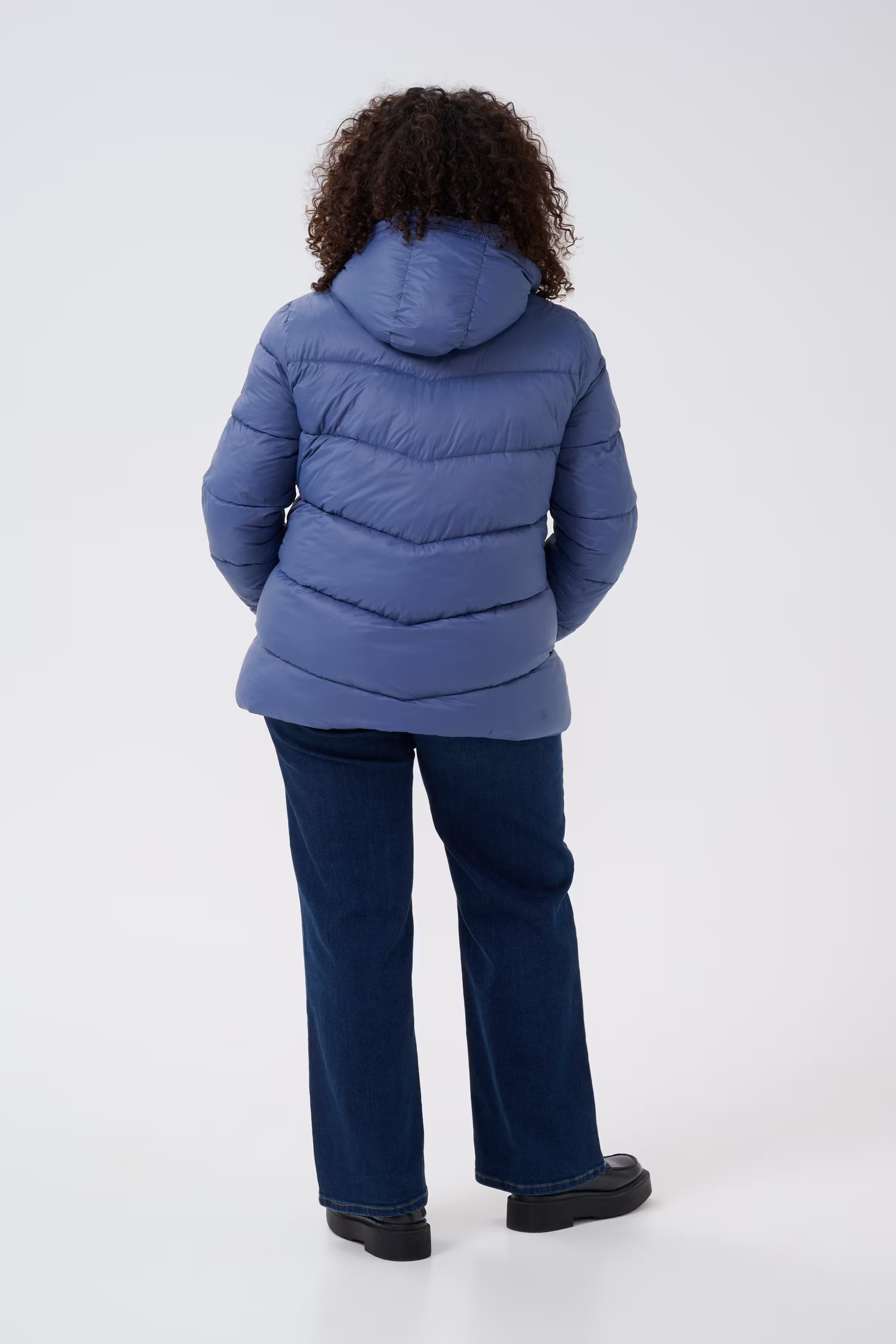 KCsusanna Outerwear LOOKBOOK BACK 10582481-193928