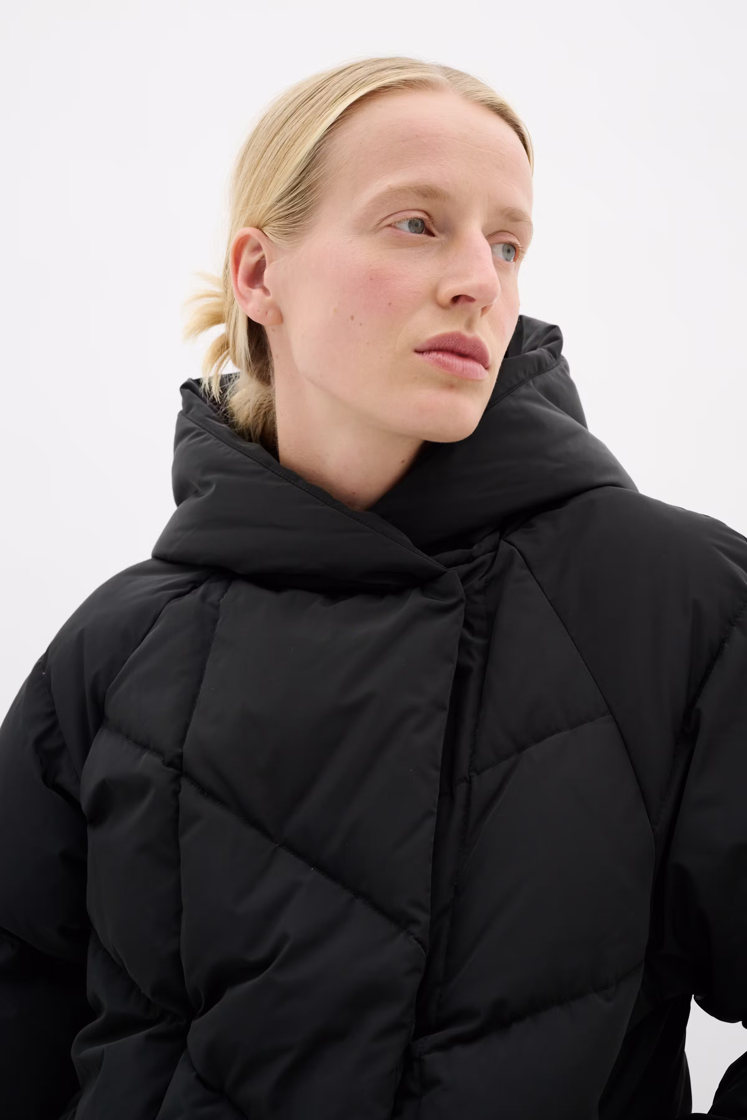 YazIW Short down Coat LOOKBOOK DETAIL 30110619-194008