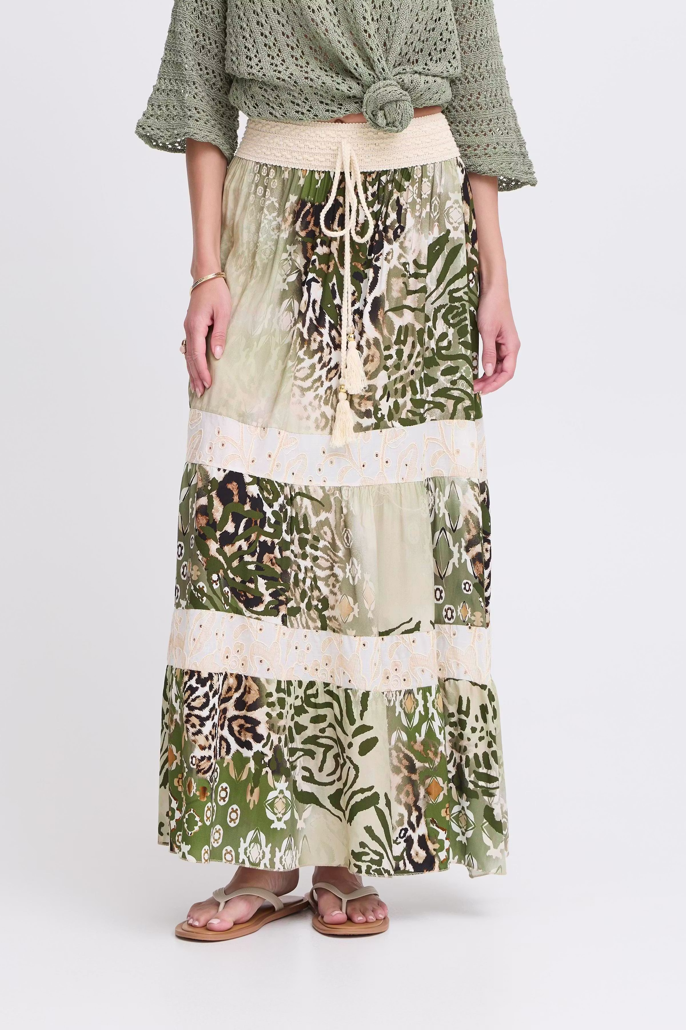 SBALONA Skjørt LOOKBOOK FRONT 22100998-180515