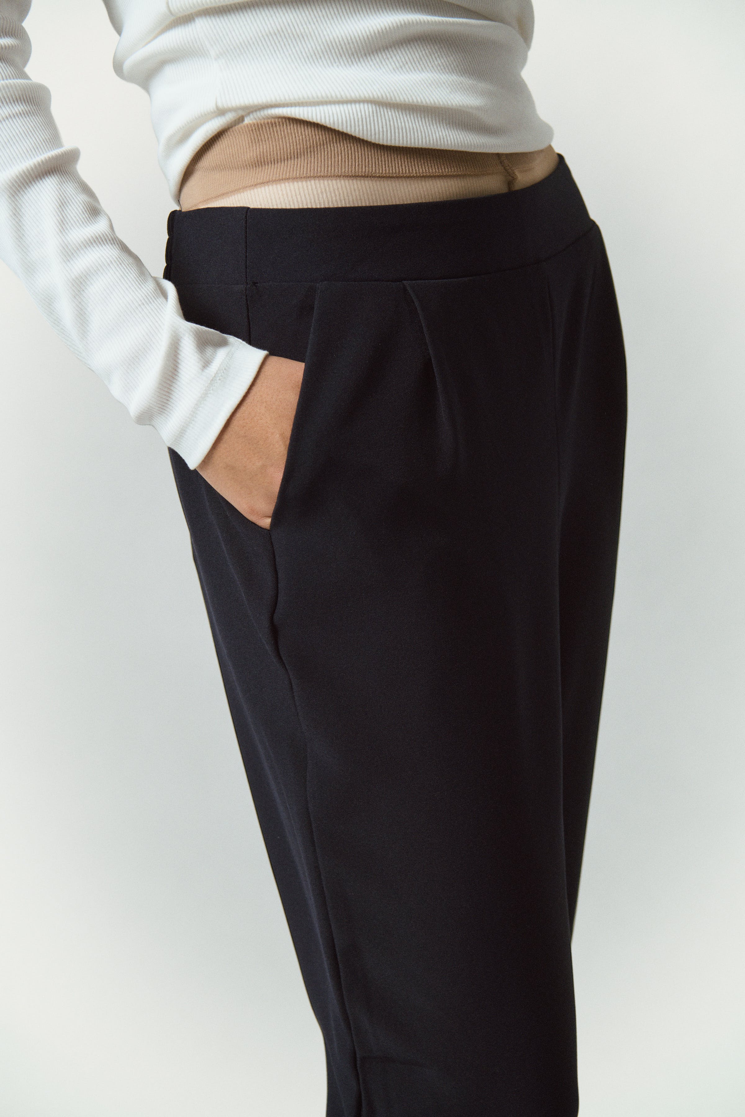 CelestSZ Hose LOCATION NONE 30513044-193924